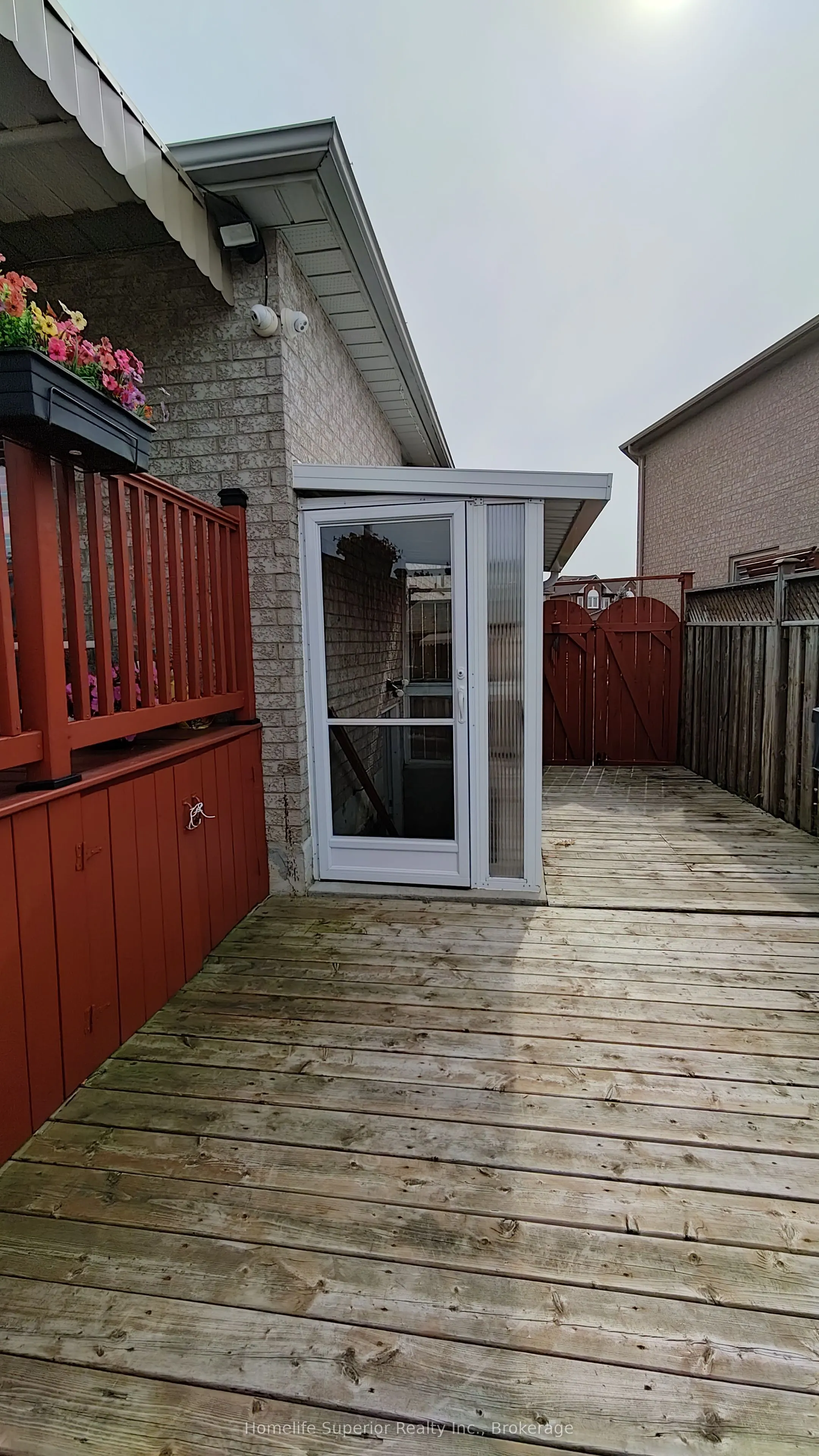 17 Summerfield Crescent