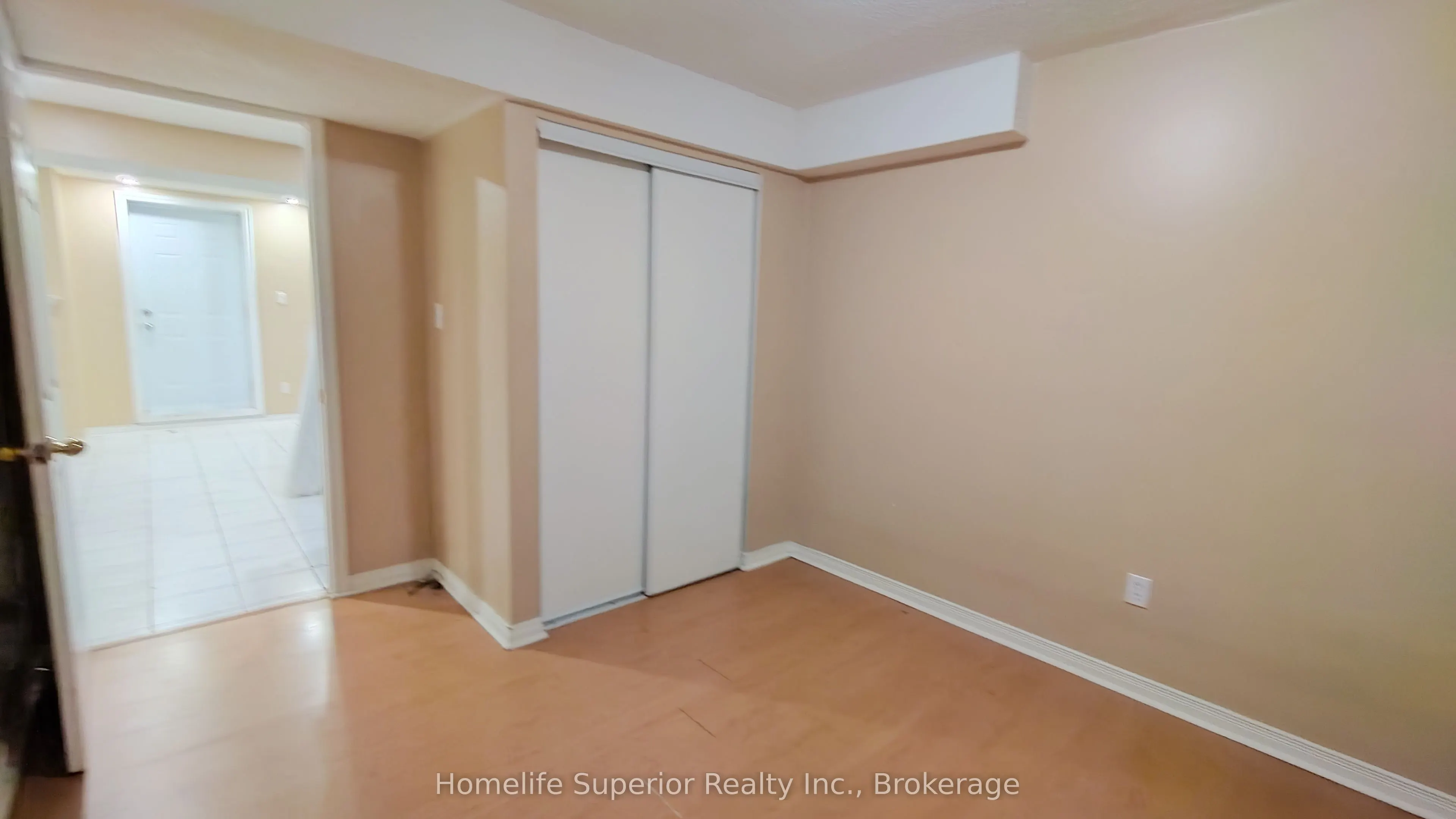 17 Summerfield Crescent