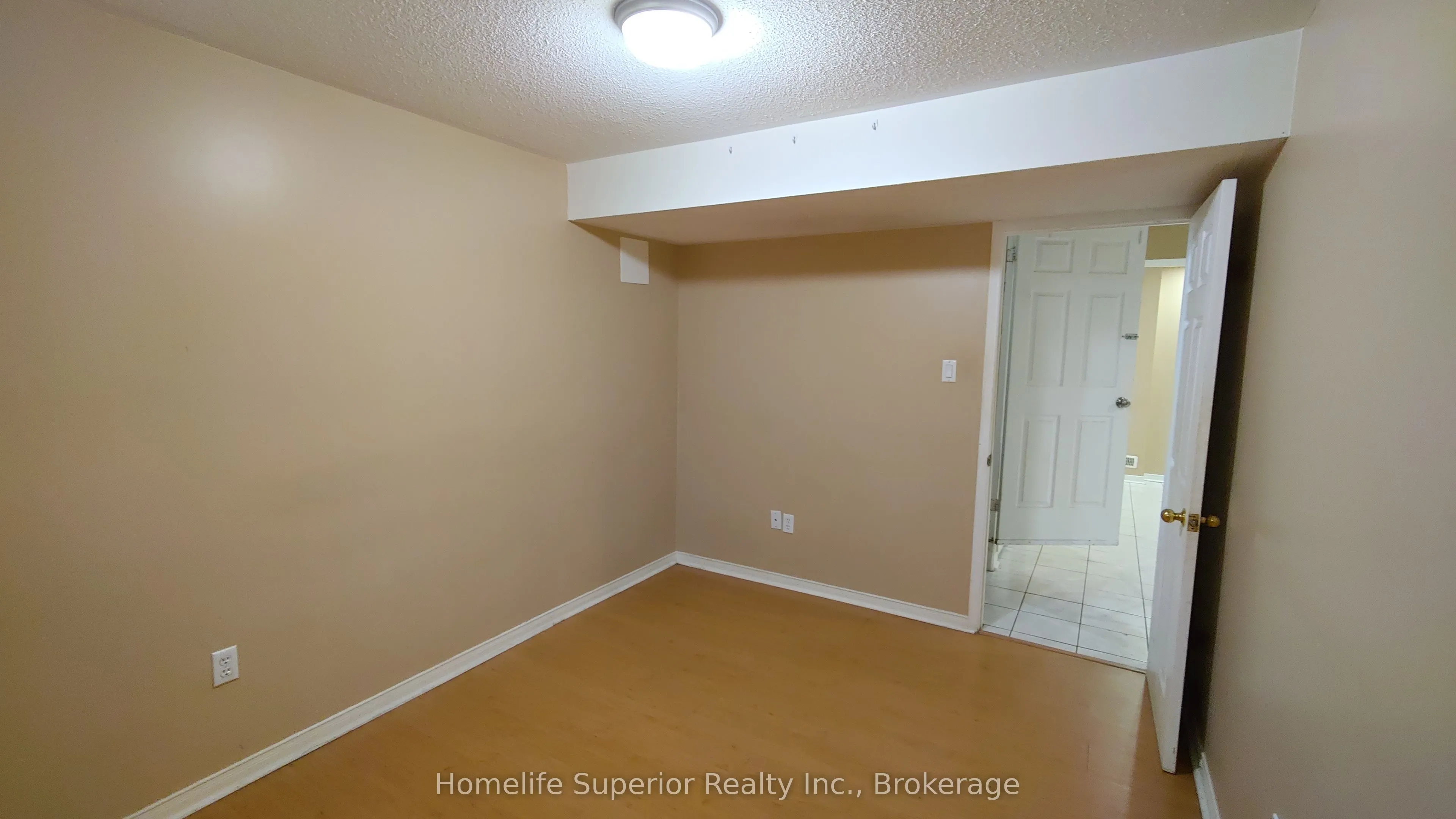 17 Summerfield Crescent