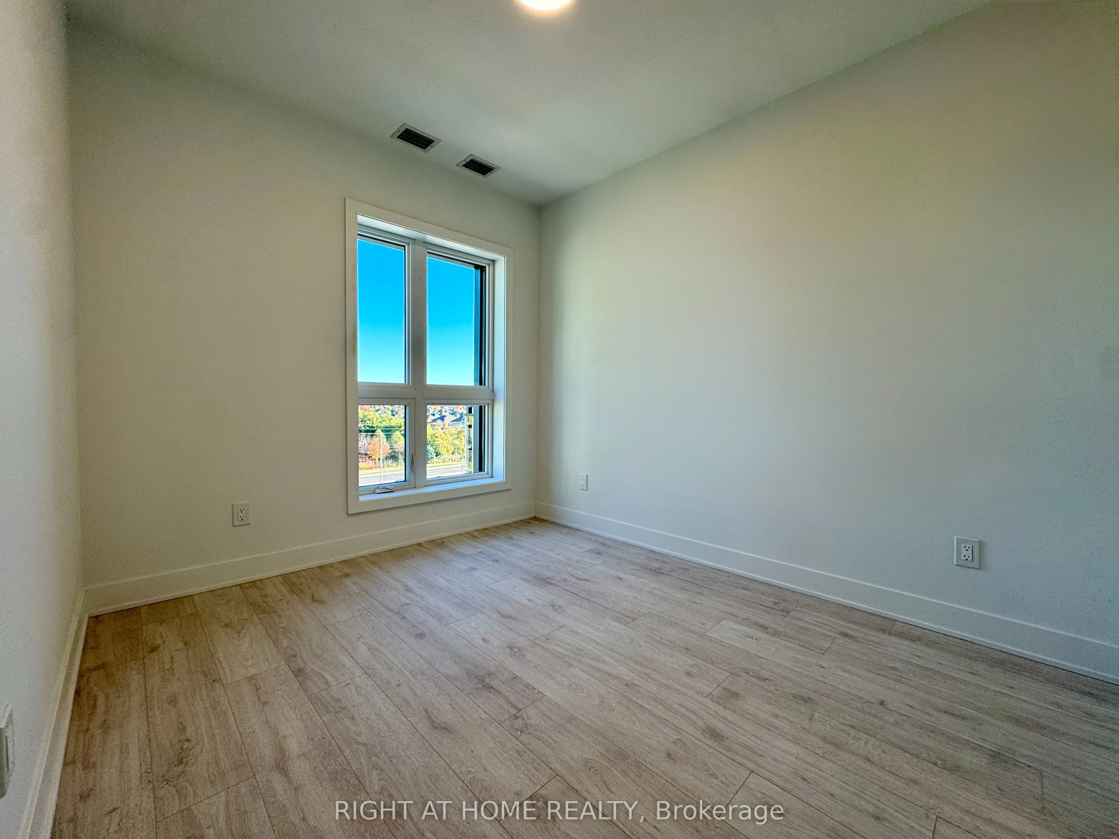 3008 William Cutmore Boulevard #718