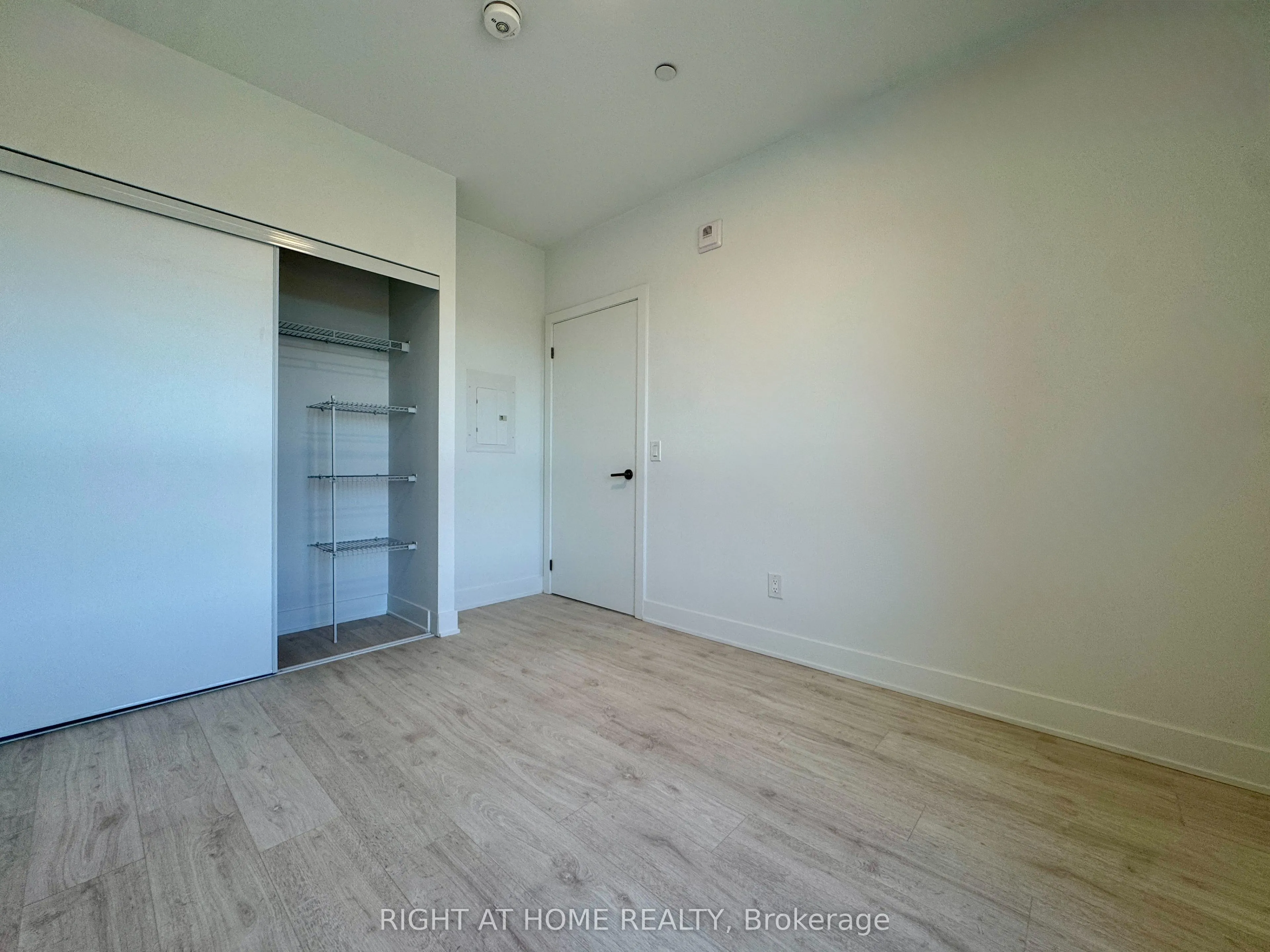 3008 William Cutmore Boulevard #718
