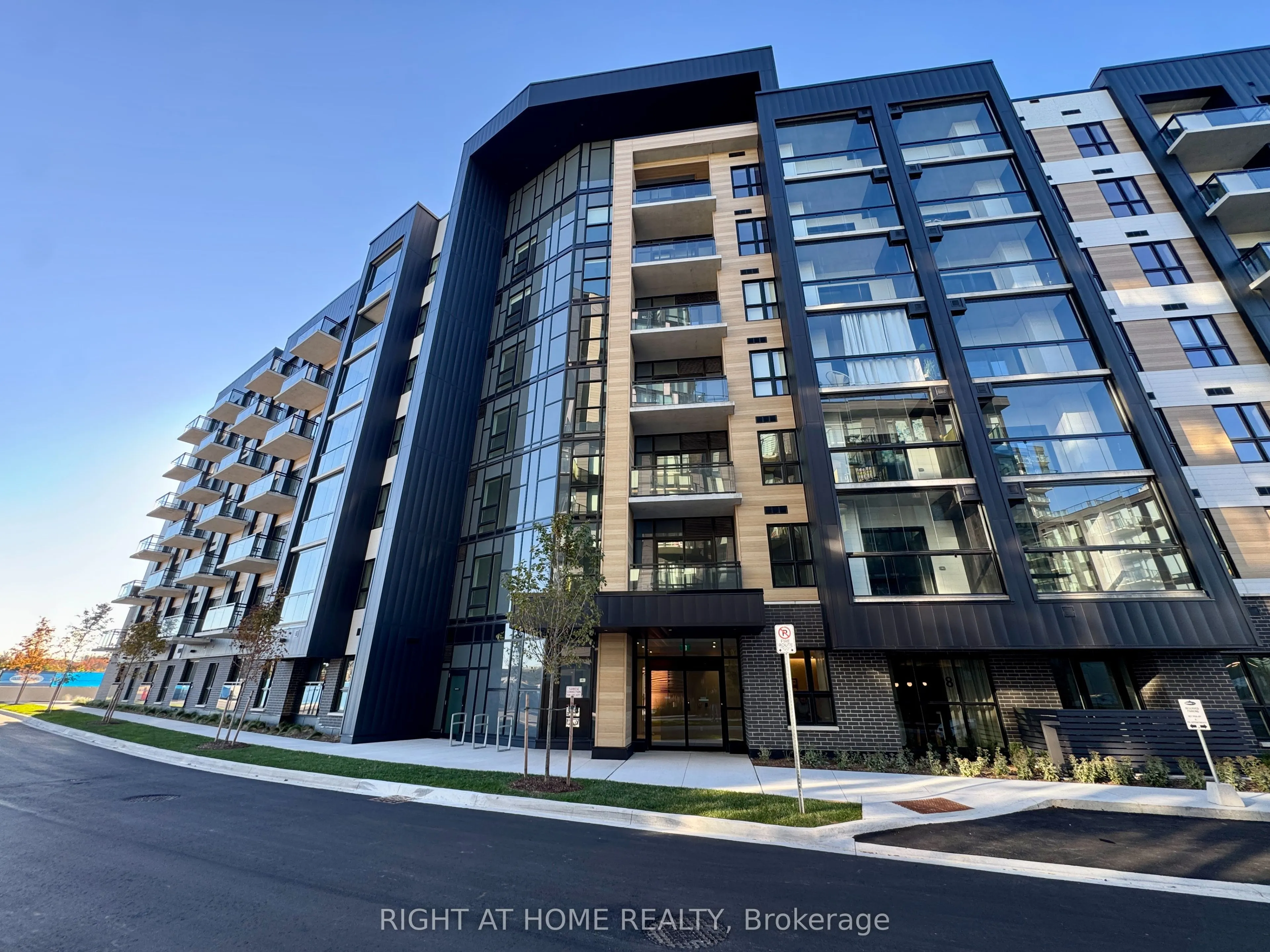 3008 William Cutmore Boulevard #718
