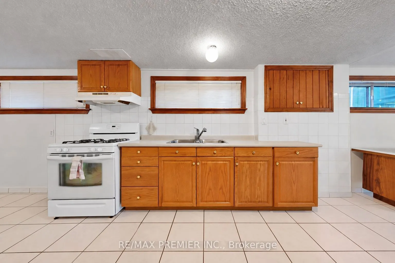 7553 Rockhill Road