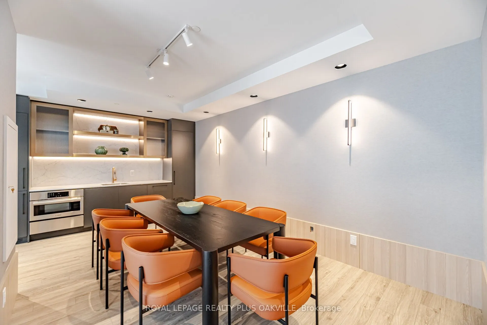 3079 Trafalgar Road #1509