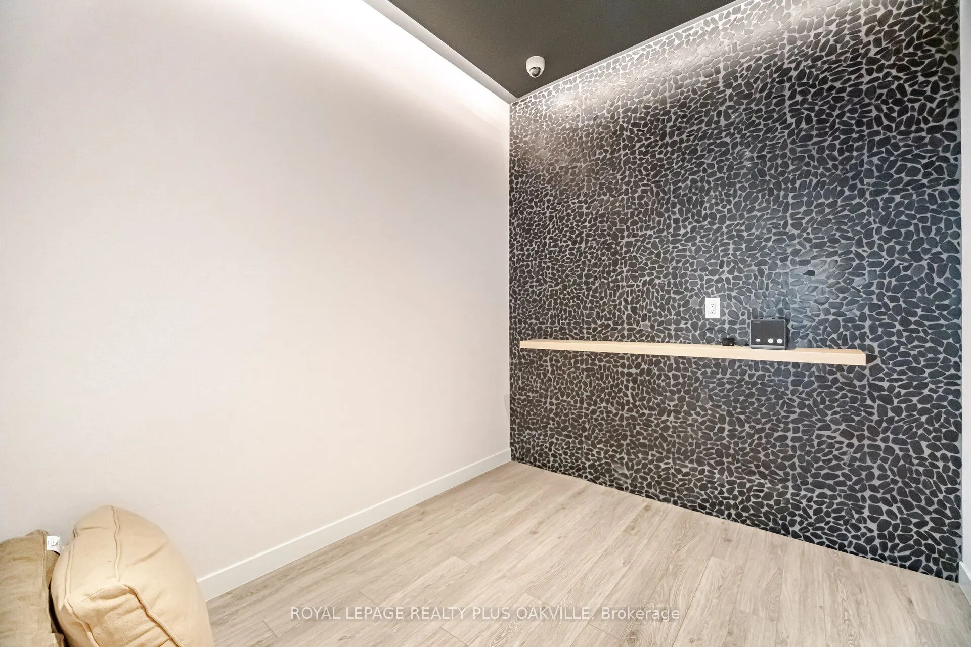 3079 Trafalgar Road #1509