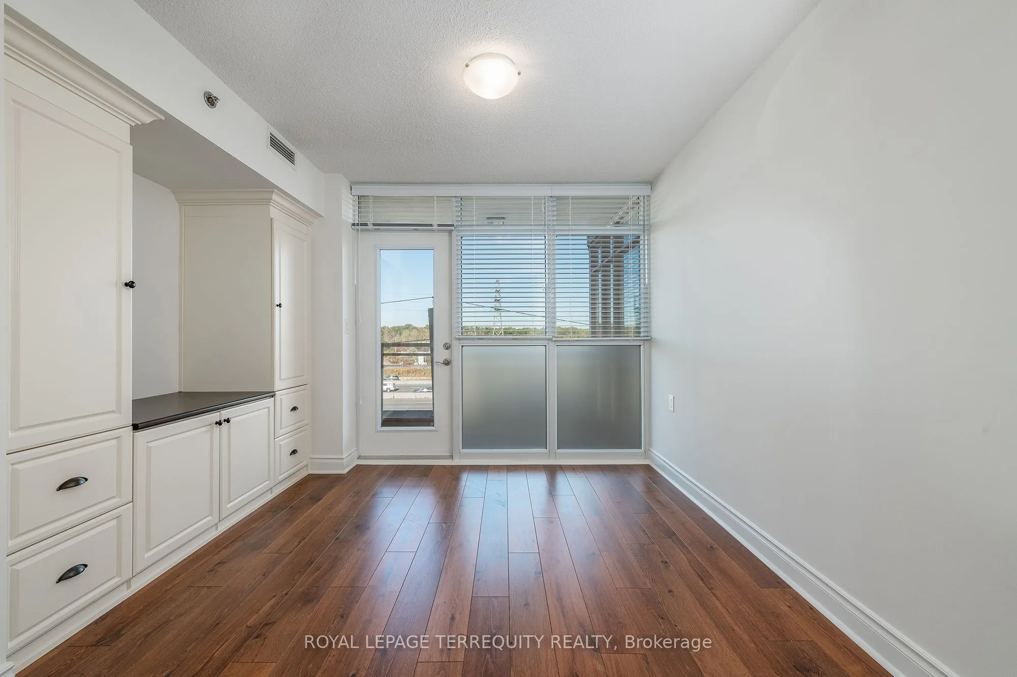 3 Marine Parade Drive #506