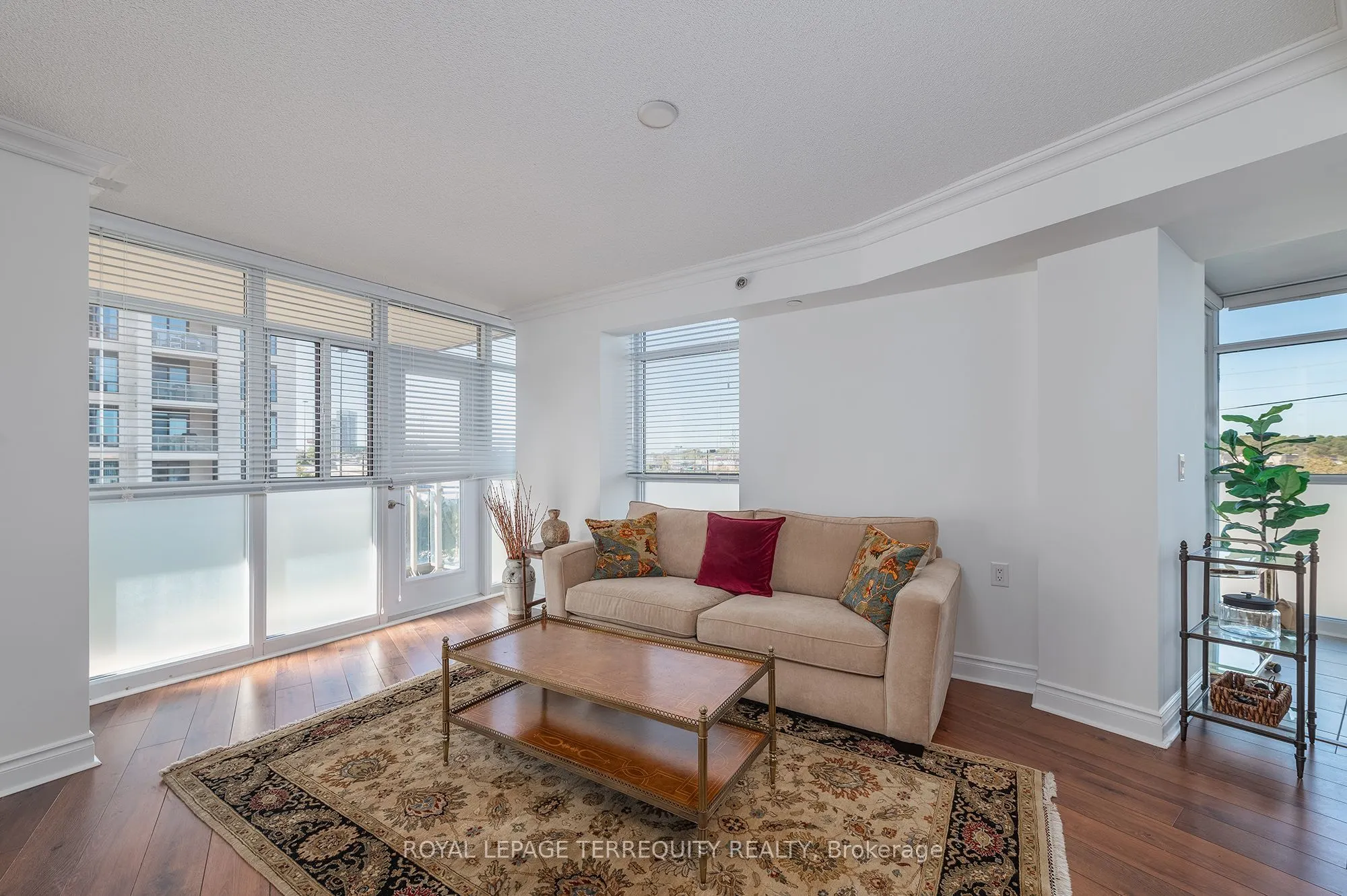 3 Marine Parade Drive #506