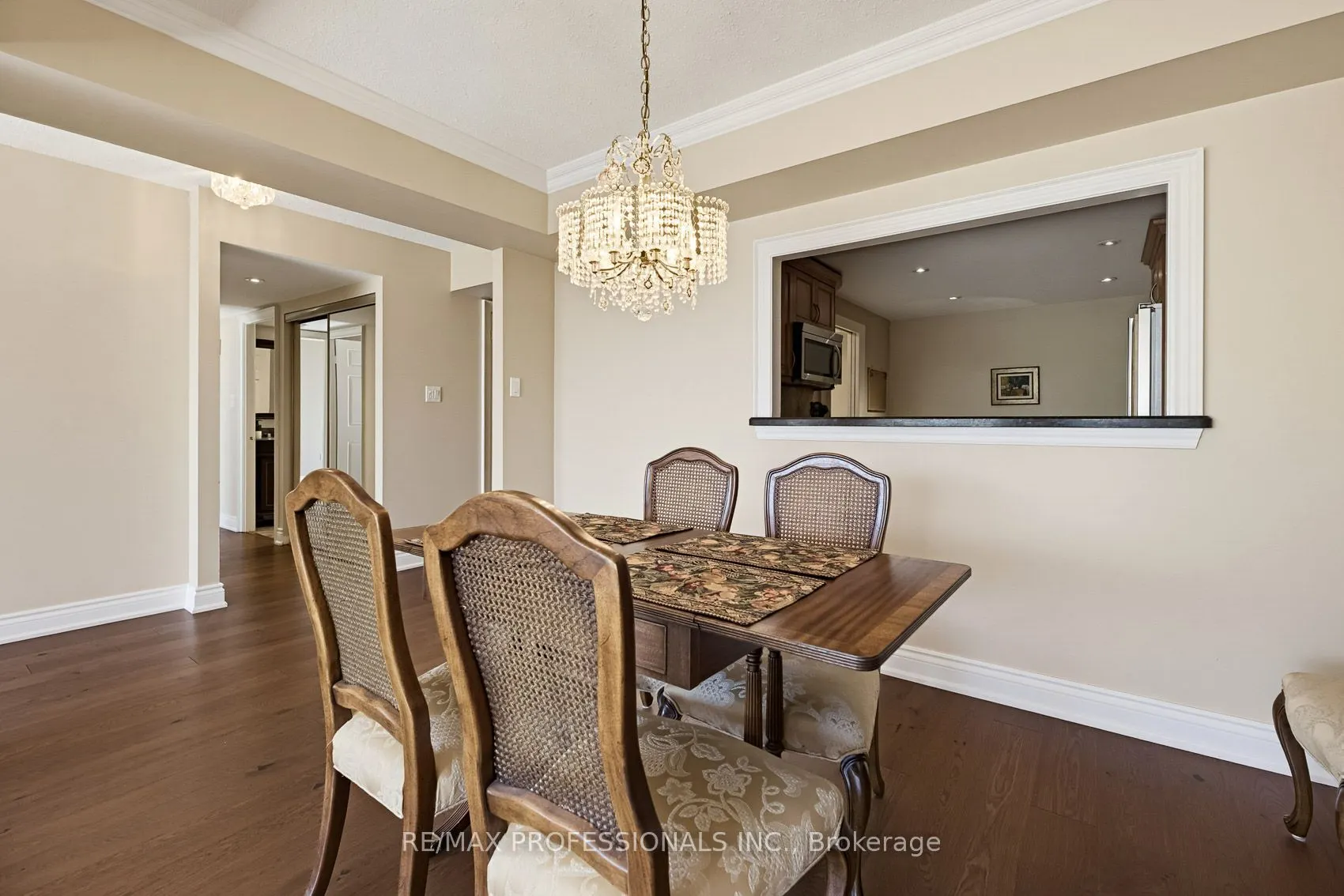 1271 Walden Circle #304