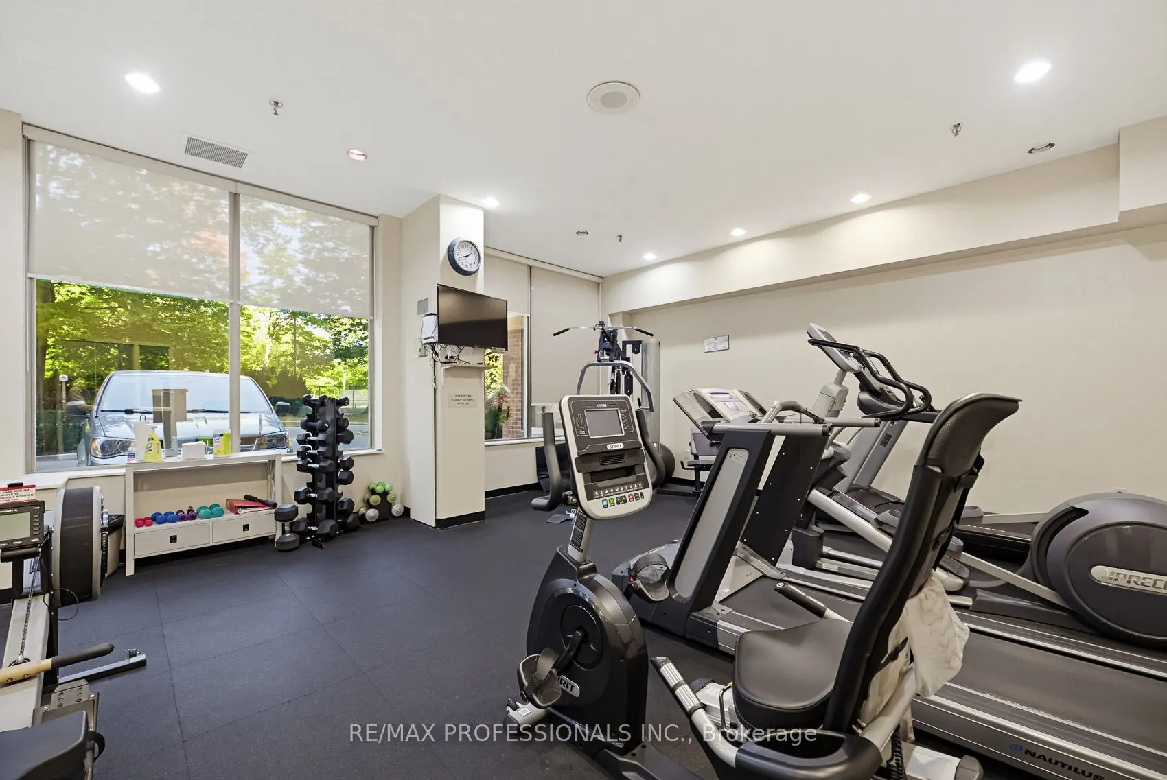 1271 Walden Circle #304