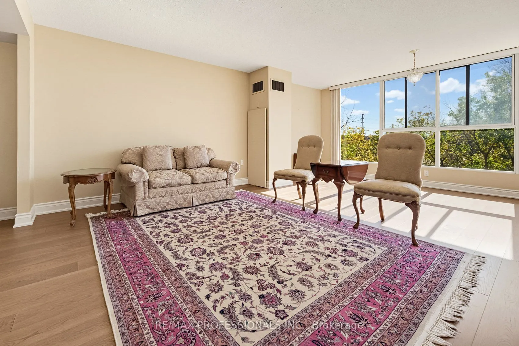 1271 Walden Circle #304