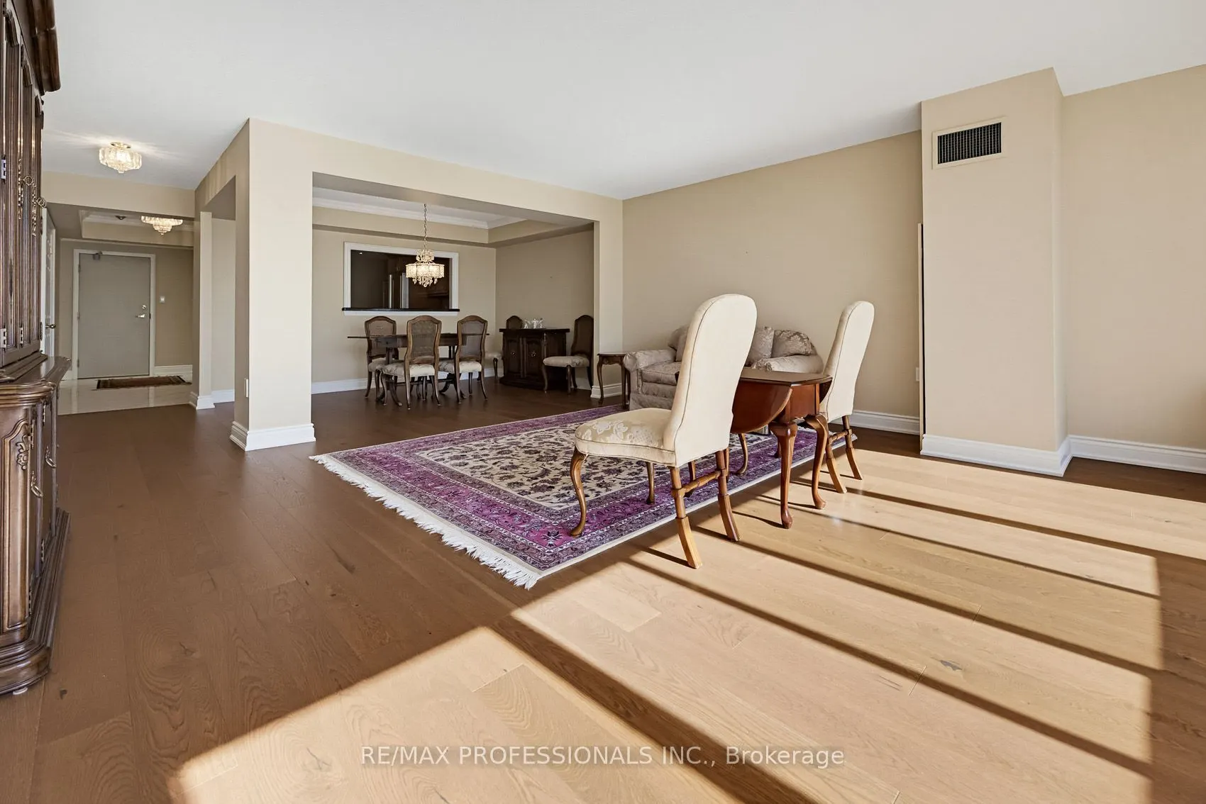 1271 Walden Circle #304