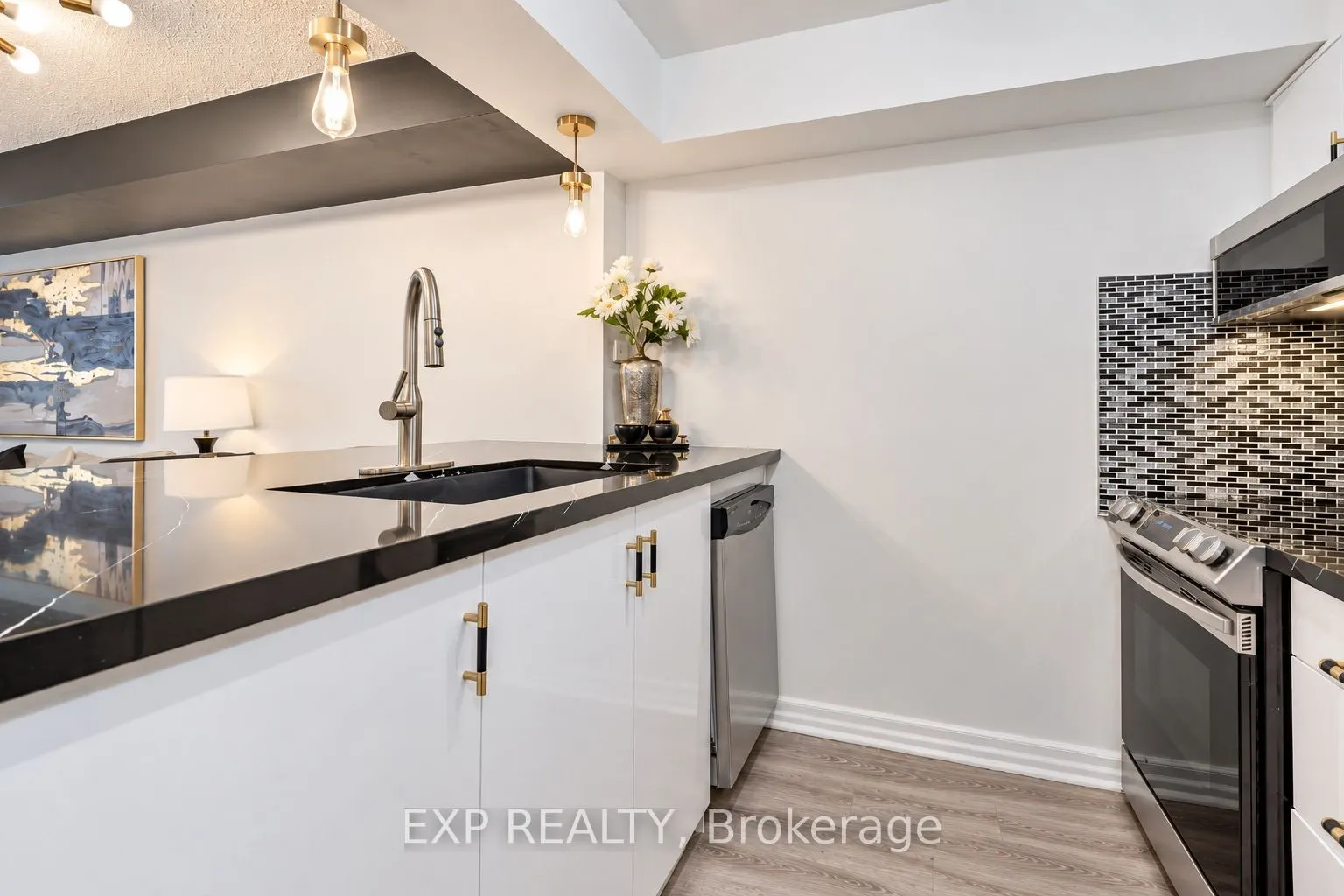 3 Hickory Tree Road #1407