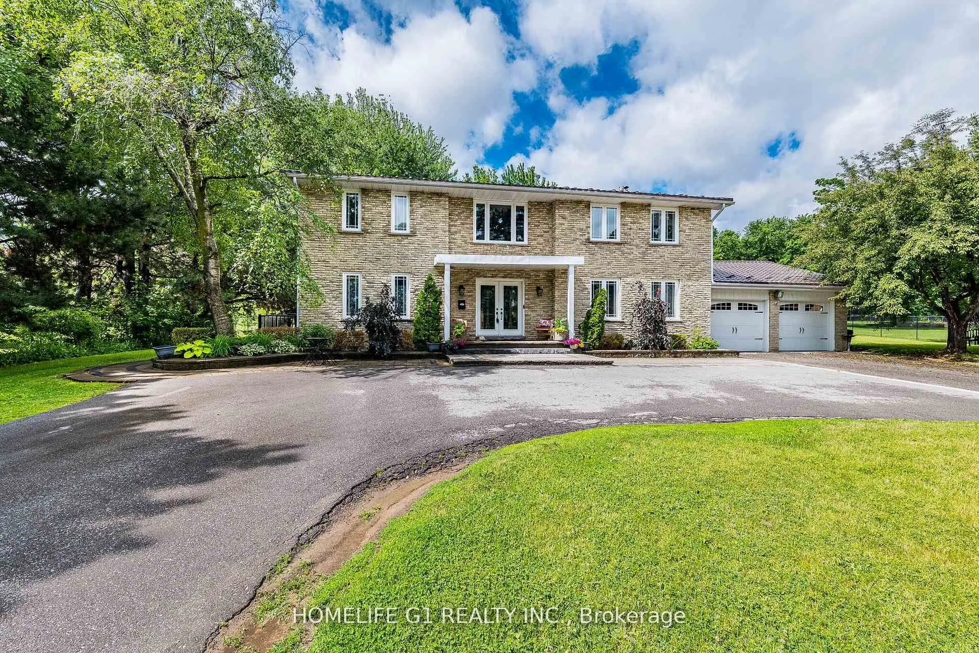 17 Crescent Hill