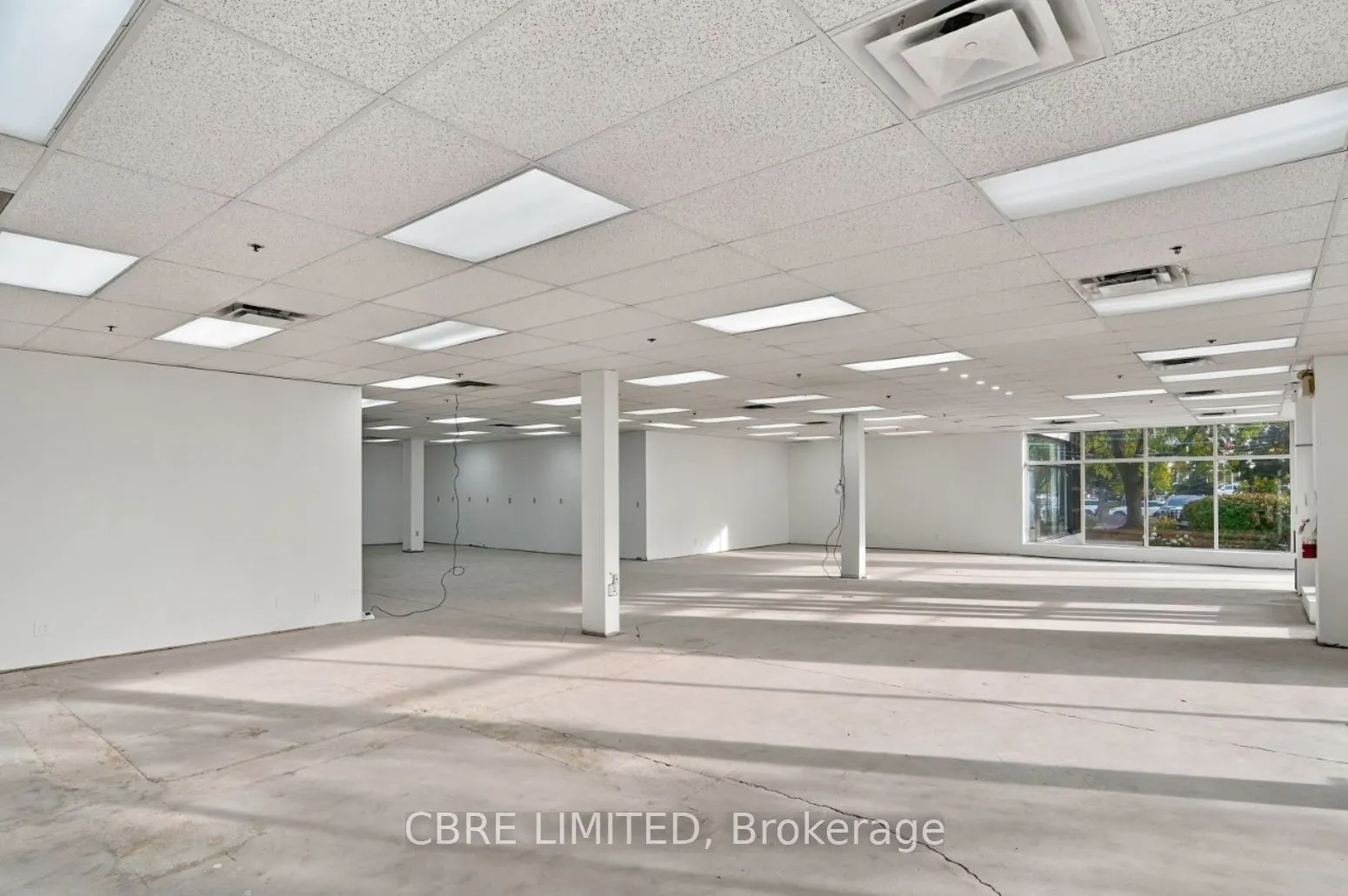 760 Pacific Road #25-27