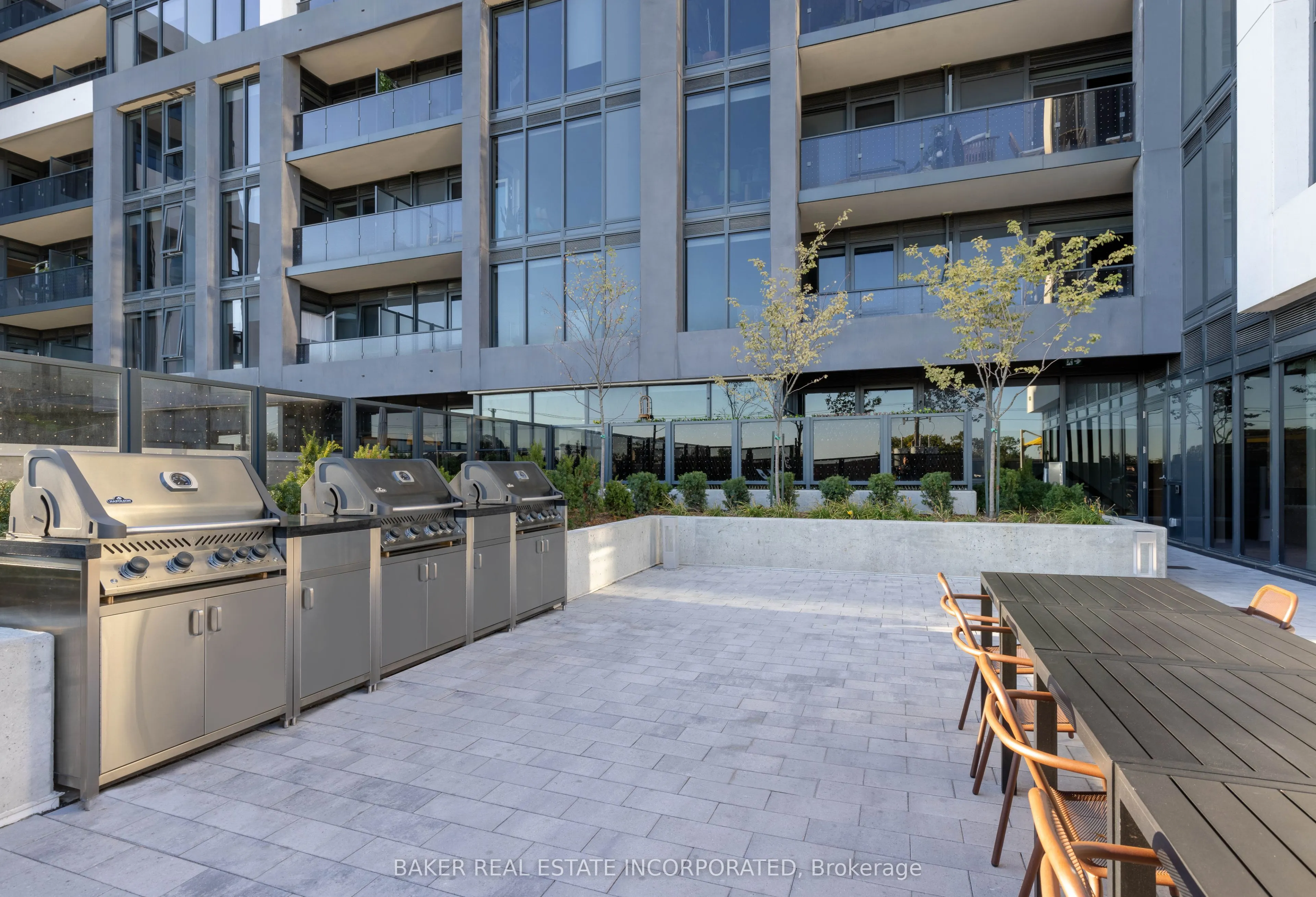740 Dupont Street #307