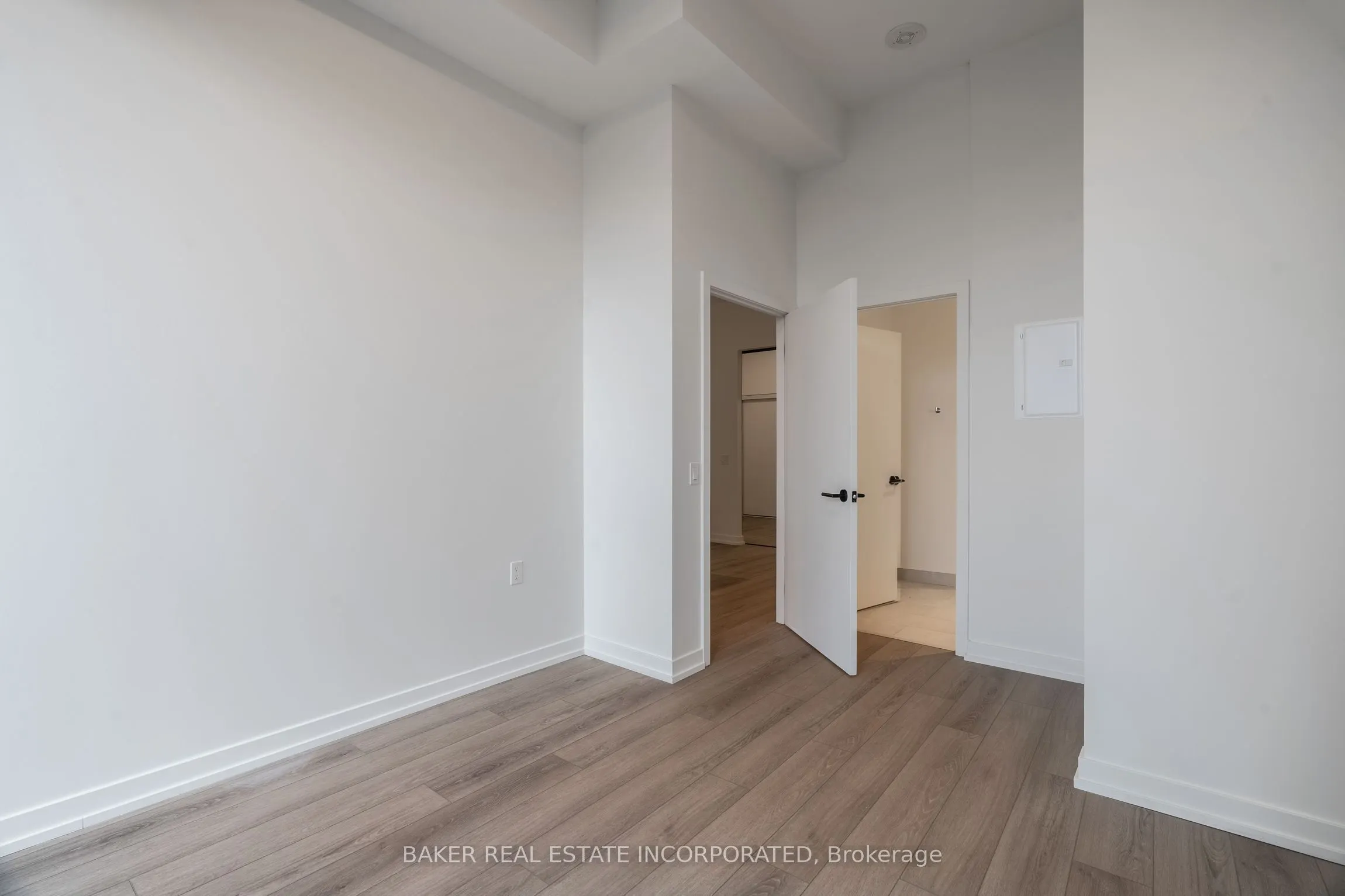 740 Dupont Street #208