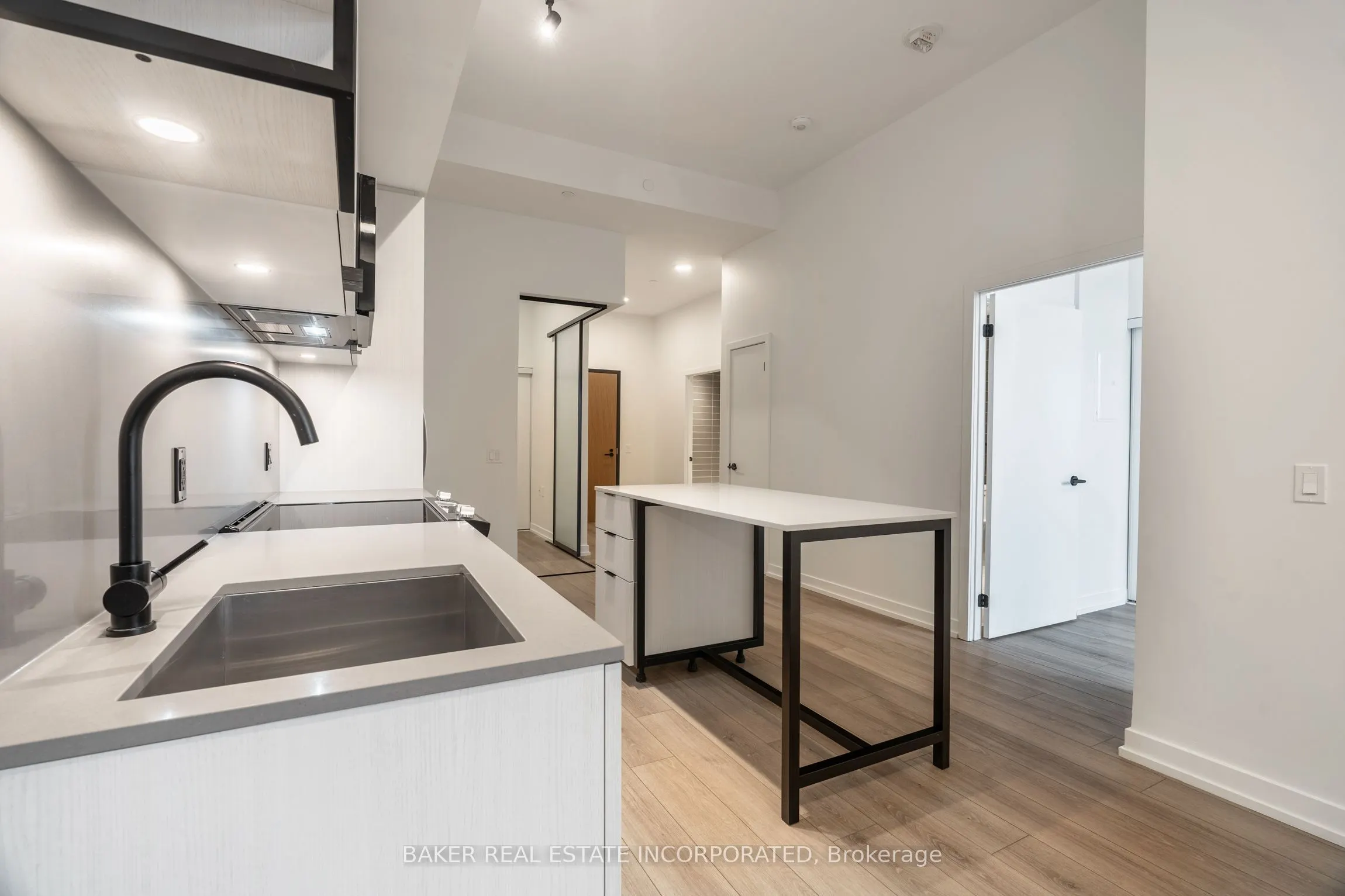 740 Dupont Street #208