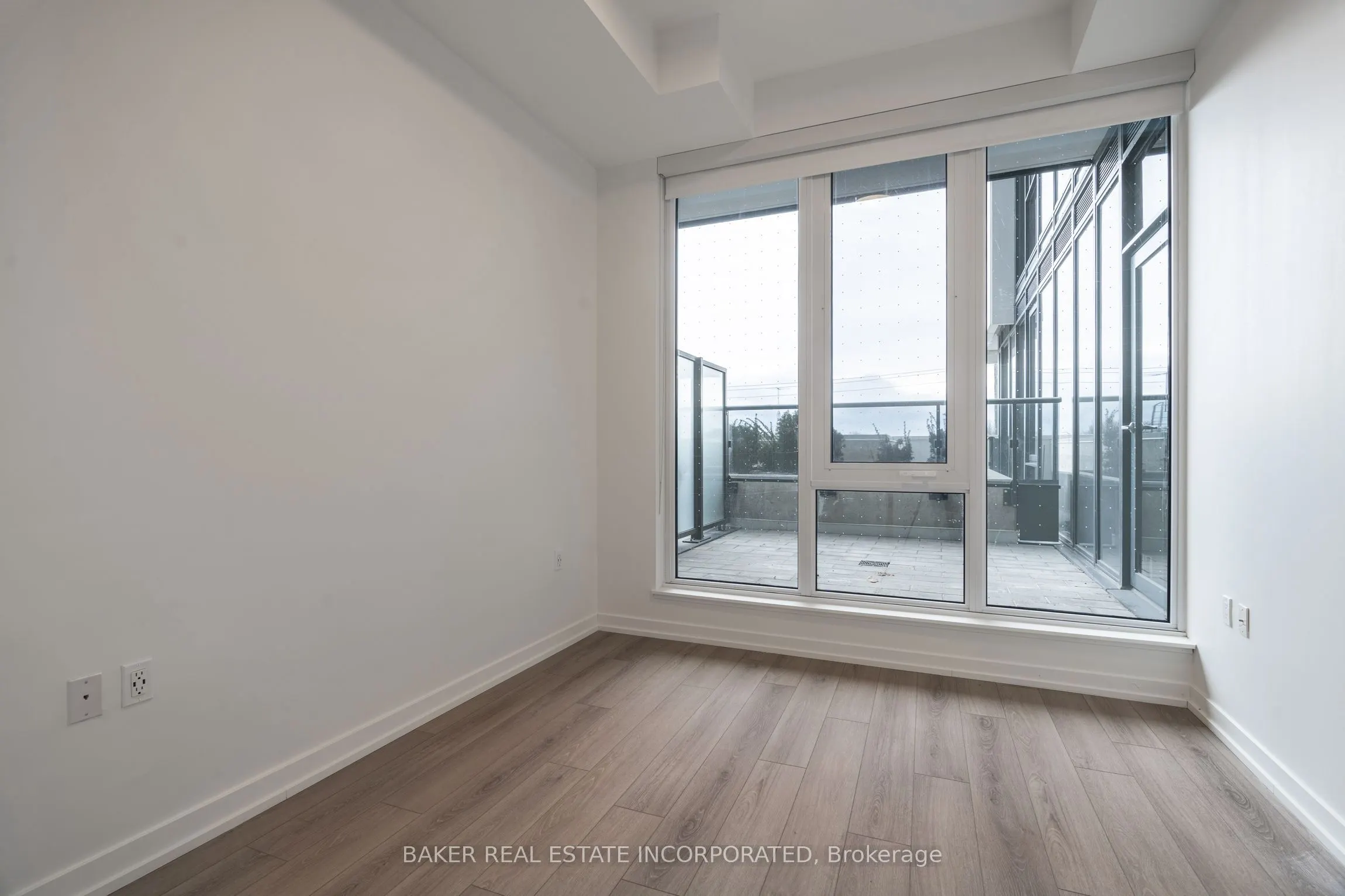 740 Dupont Street #208