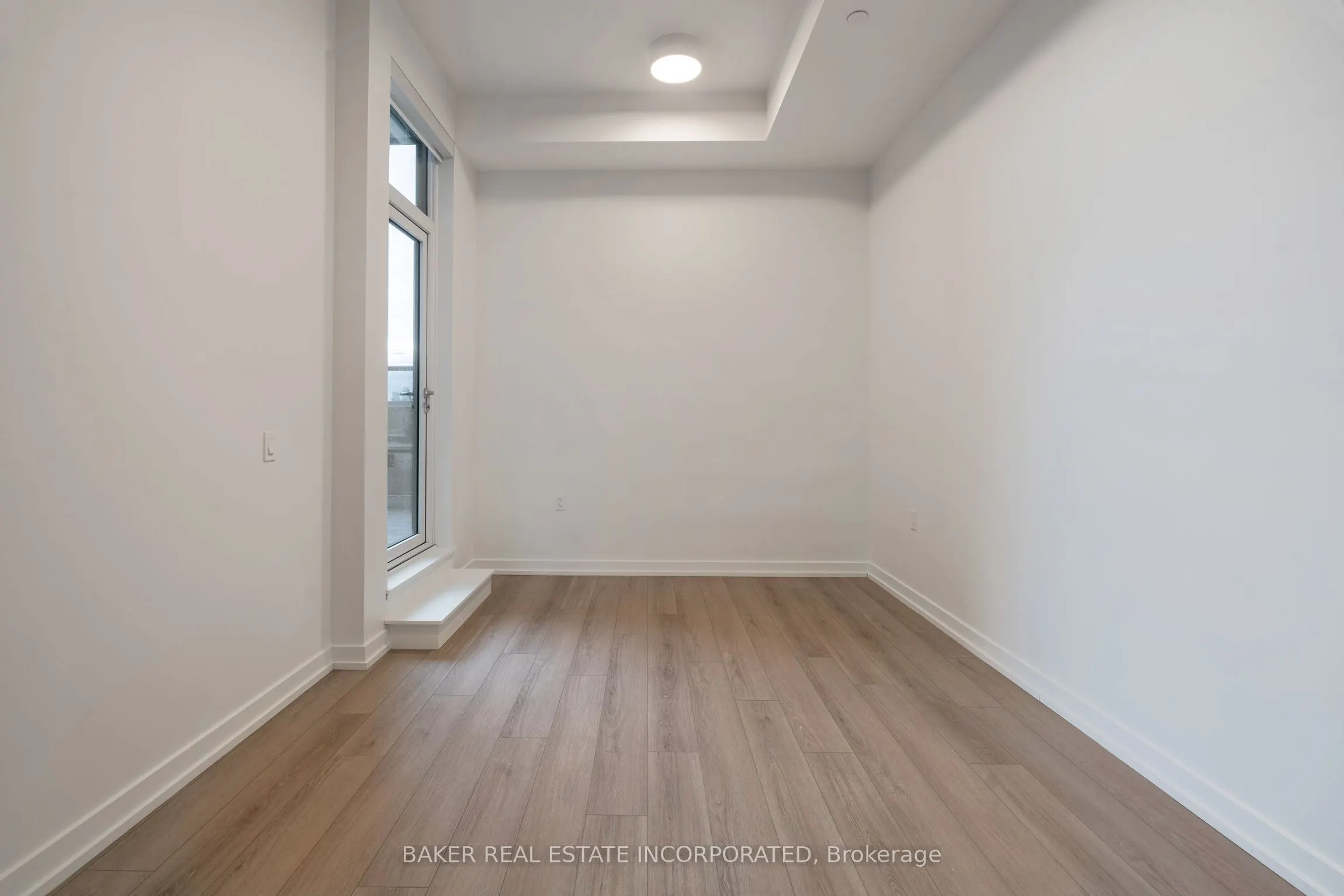 740 Dupont Street #208