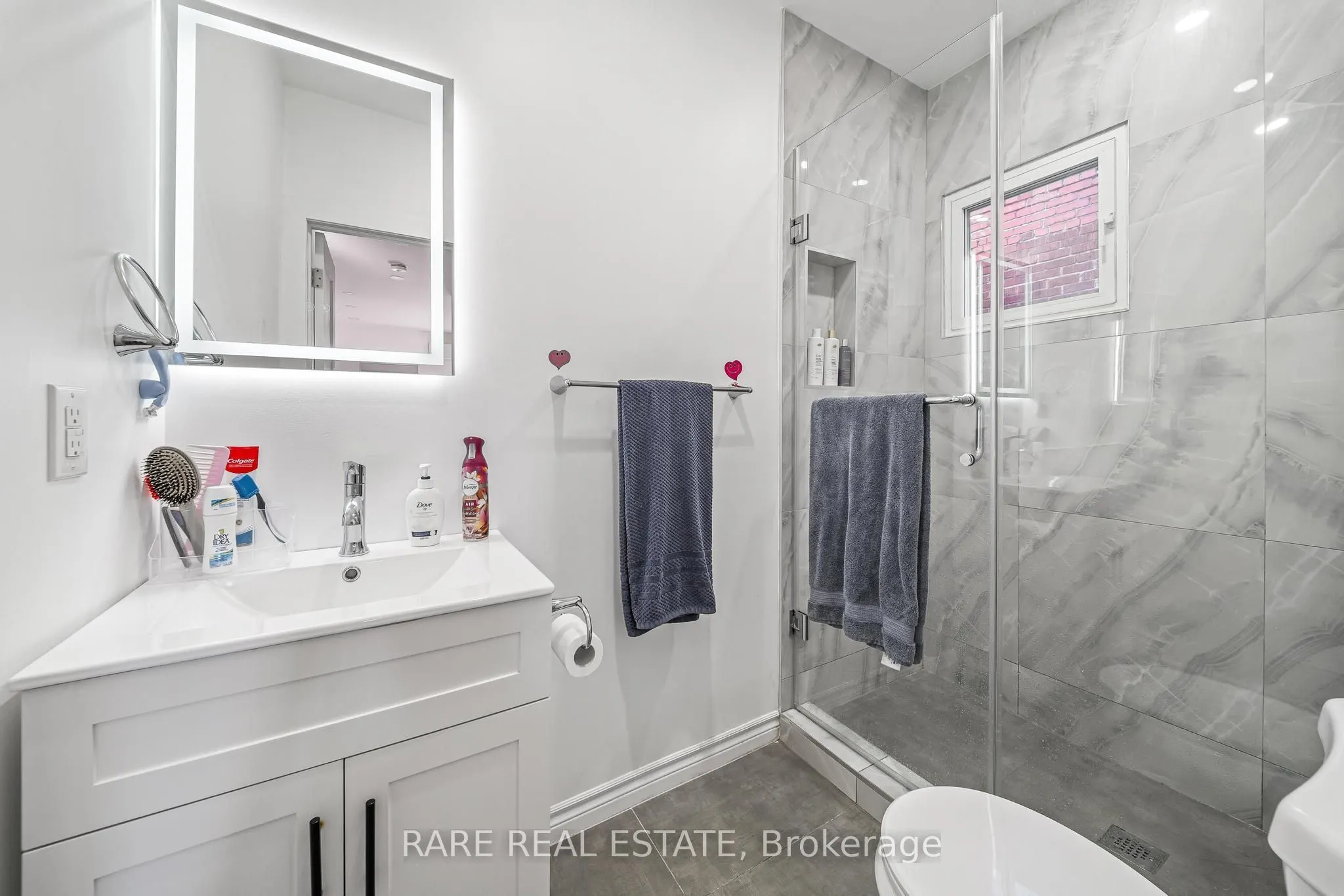 167 Dynevor Road #4