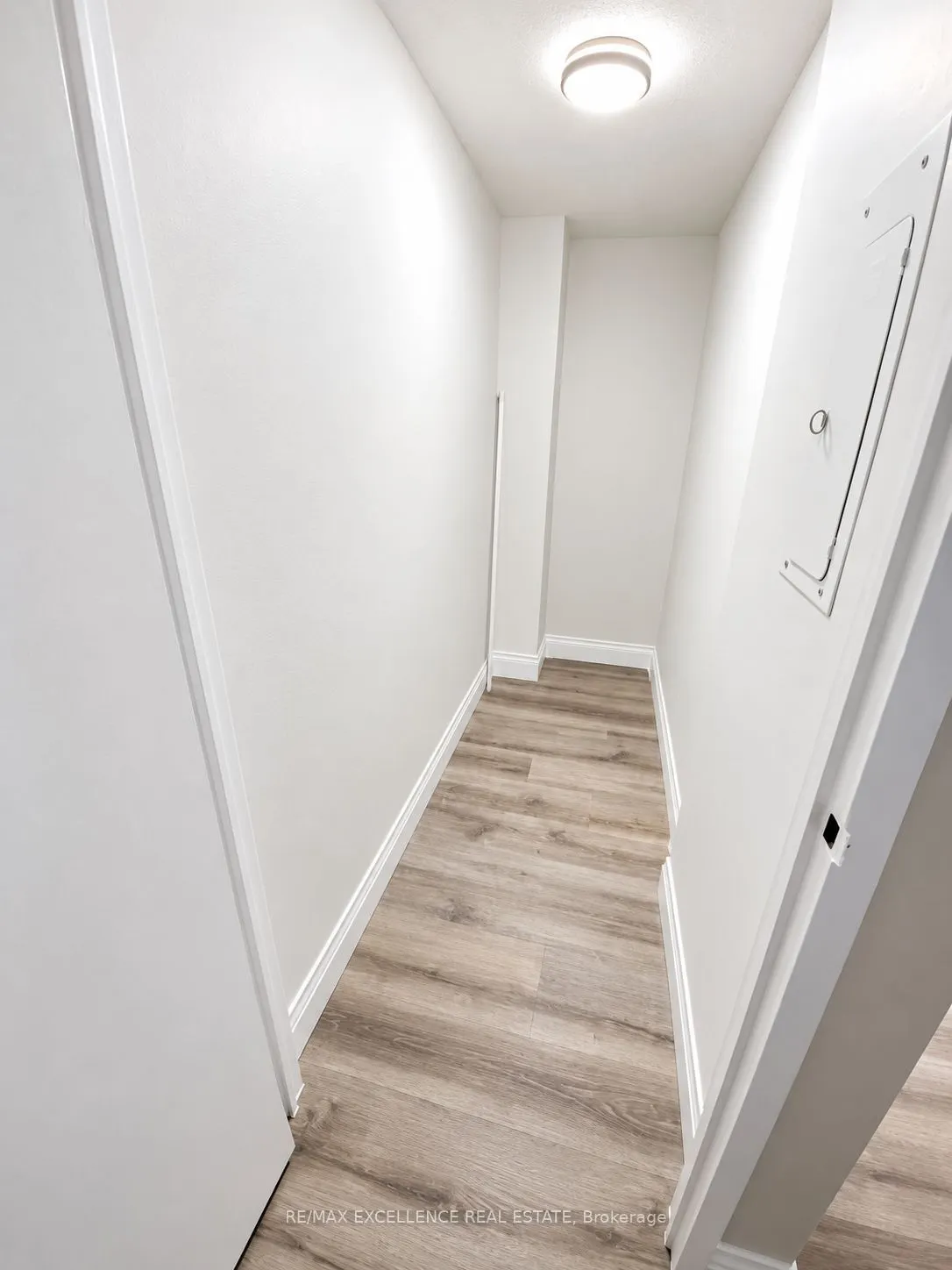25 Kensington Road #505