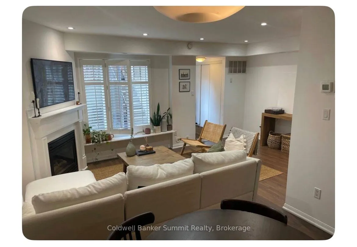 22 Laidlaw Street #1216