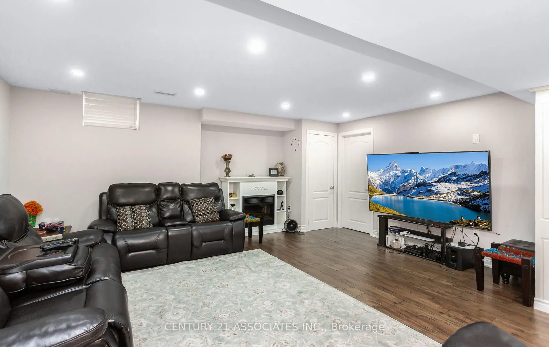 998 Vickerman Way #Basement