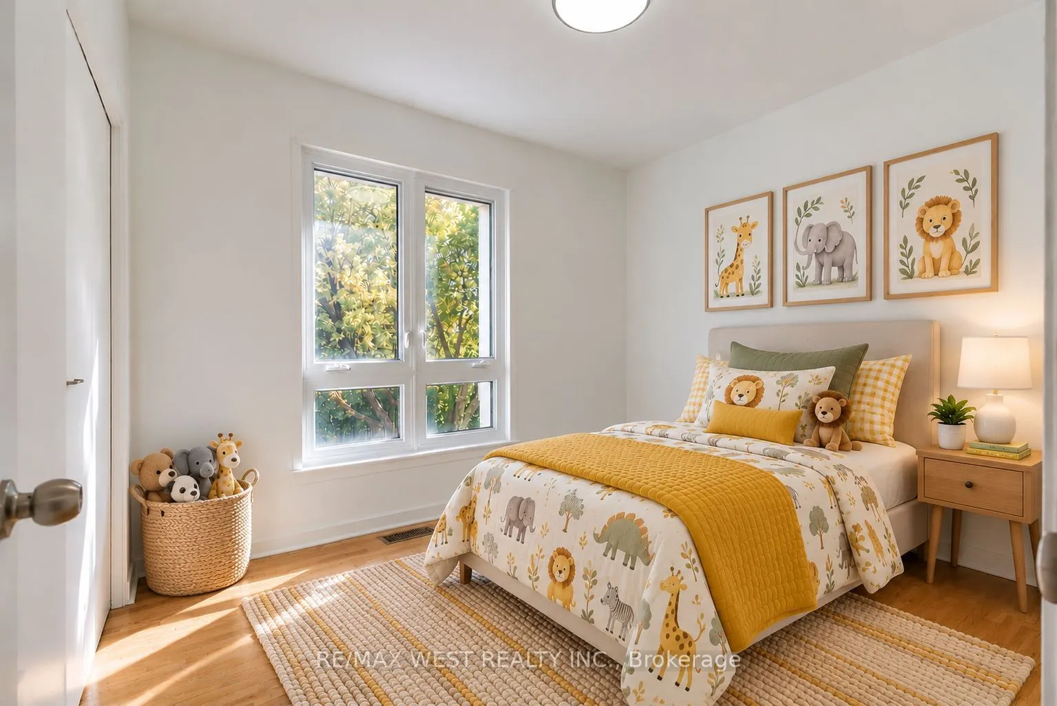 42 Masseygrove Crescent
