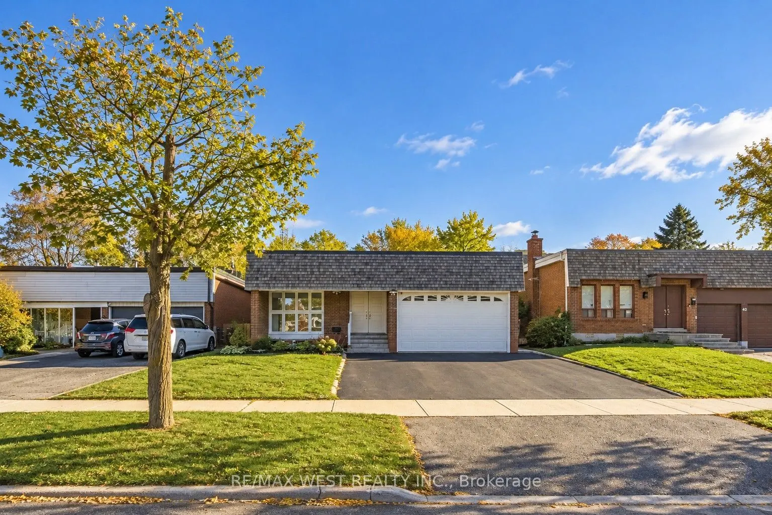 42 Masseygrove Crescent