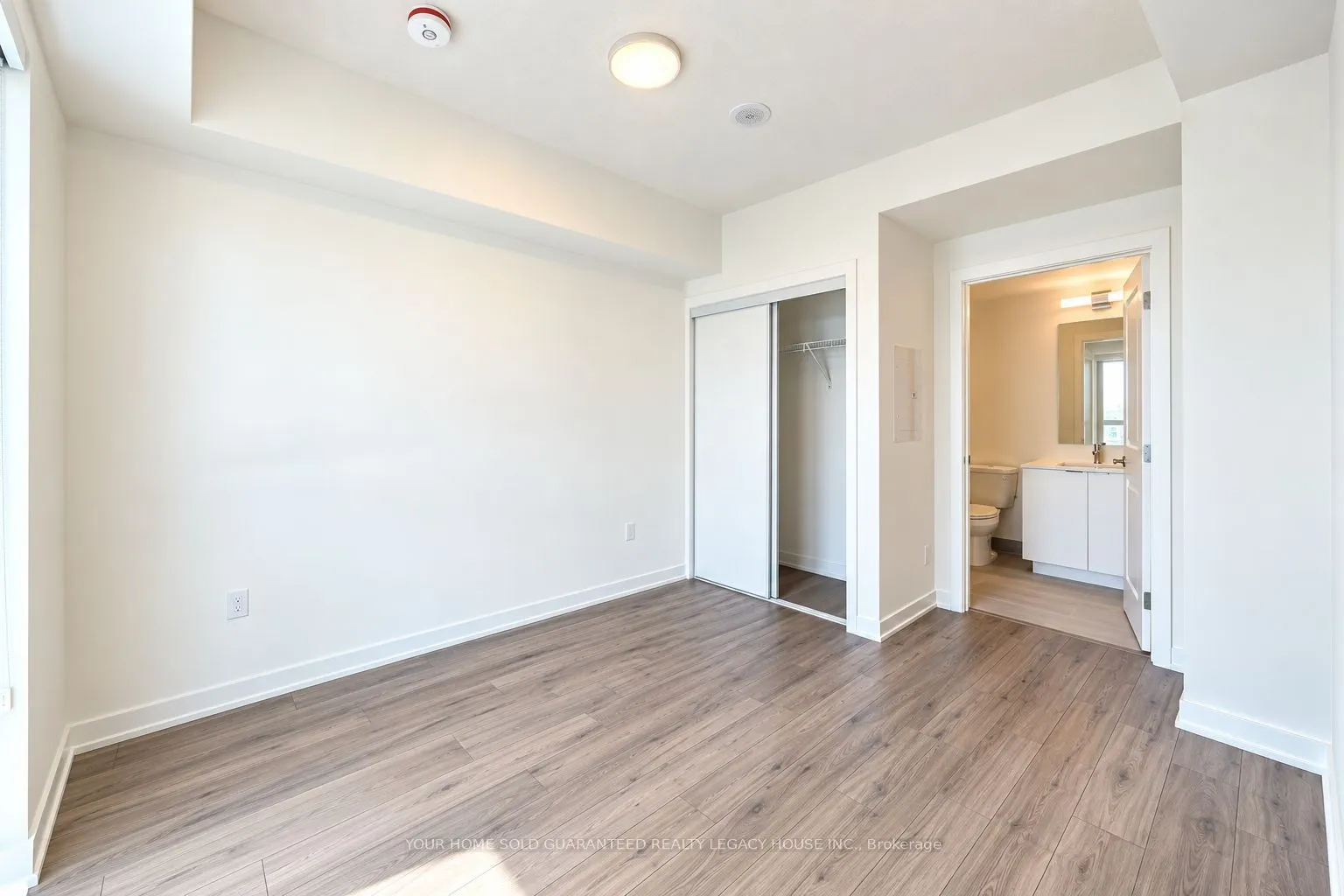 15 Skyridge Drive #406