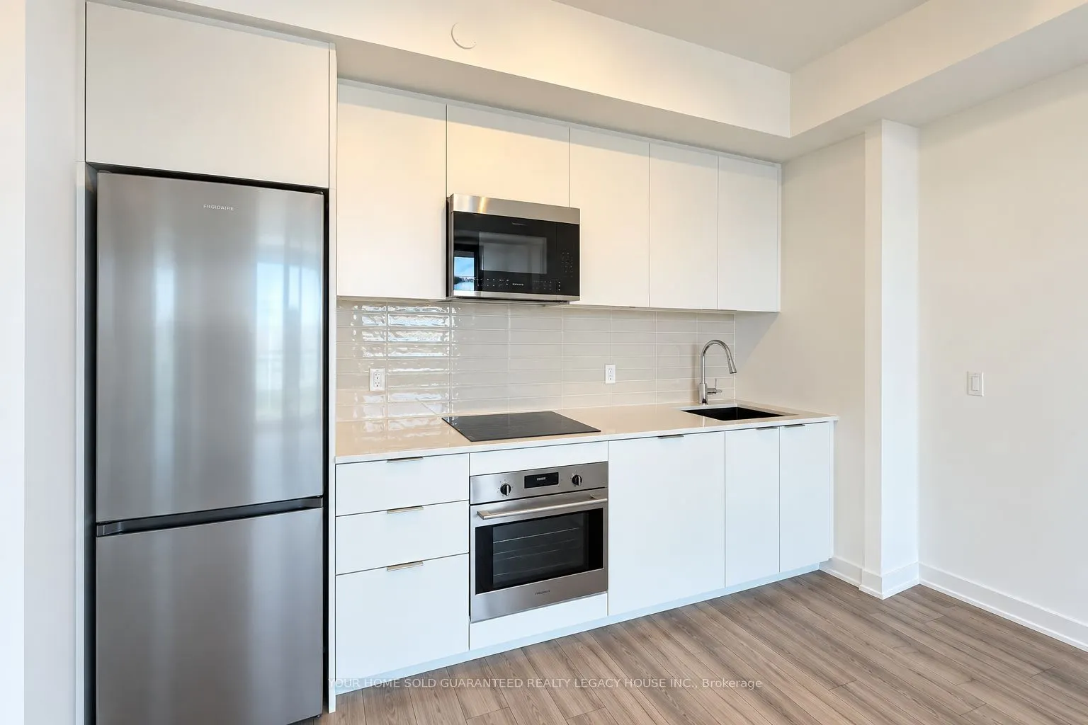 15 Skyridge Drive #406