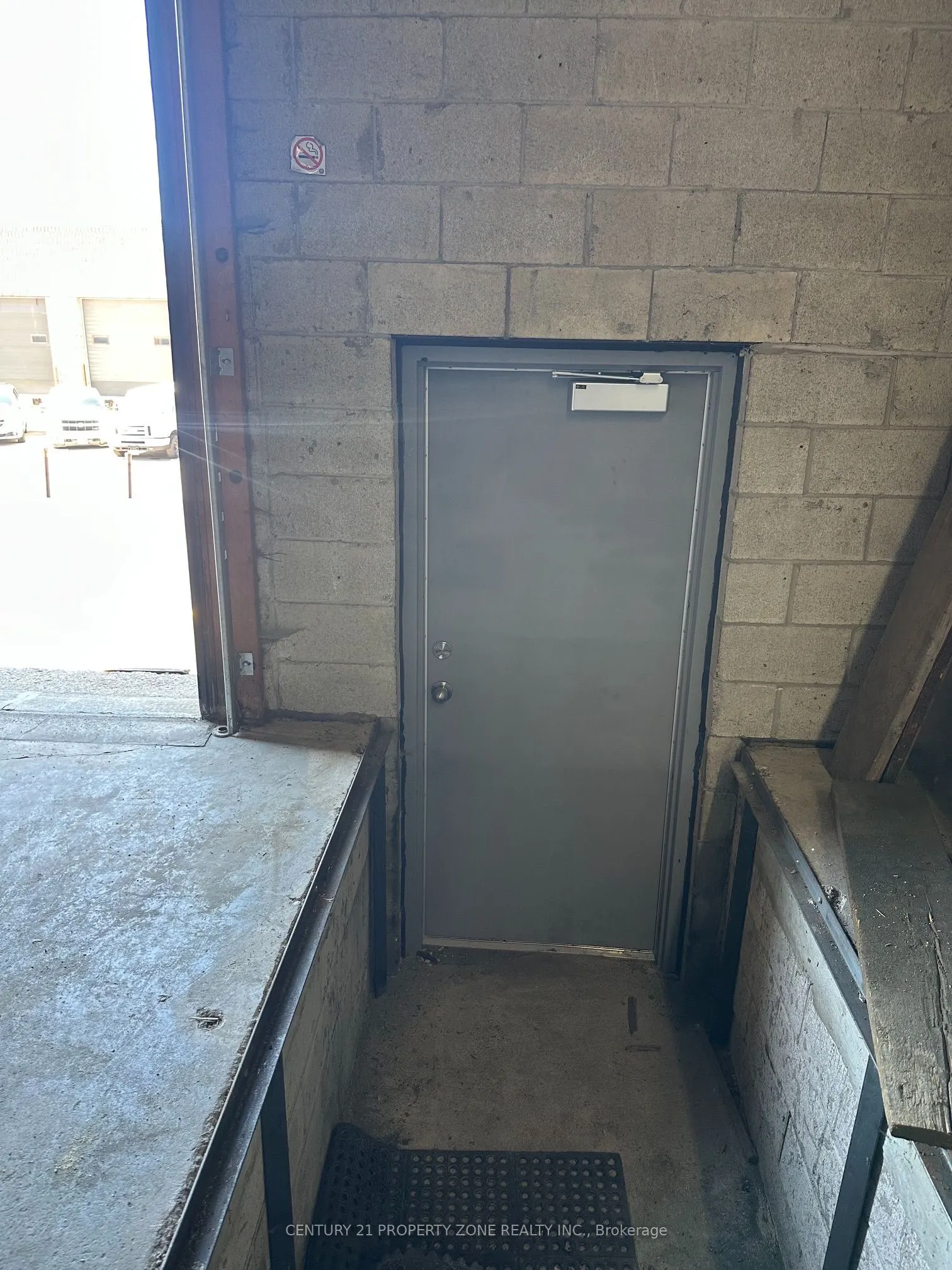 173 ADVANCE Boulevard #53