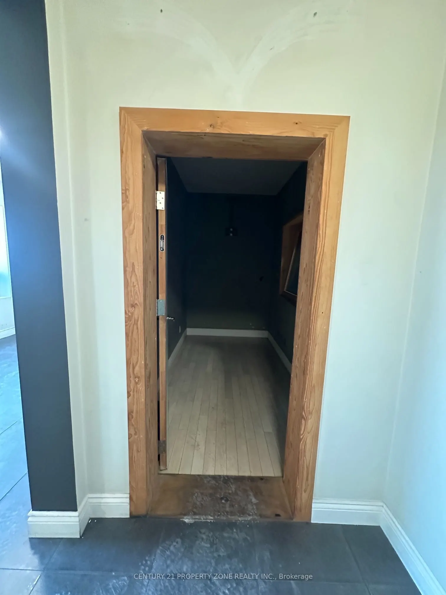 173 ADVANCE Boulevard #54