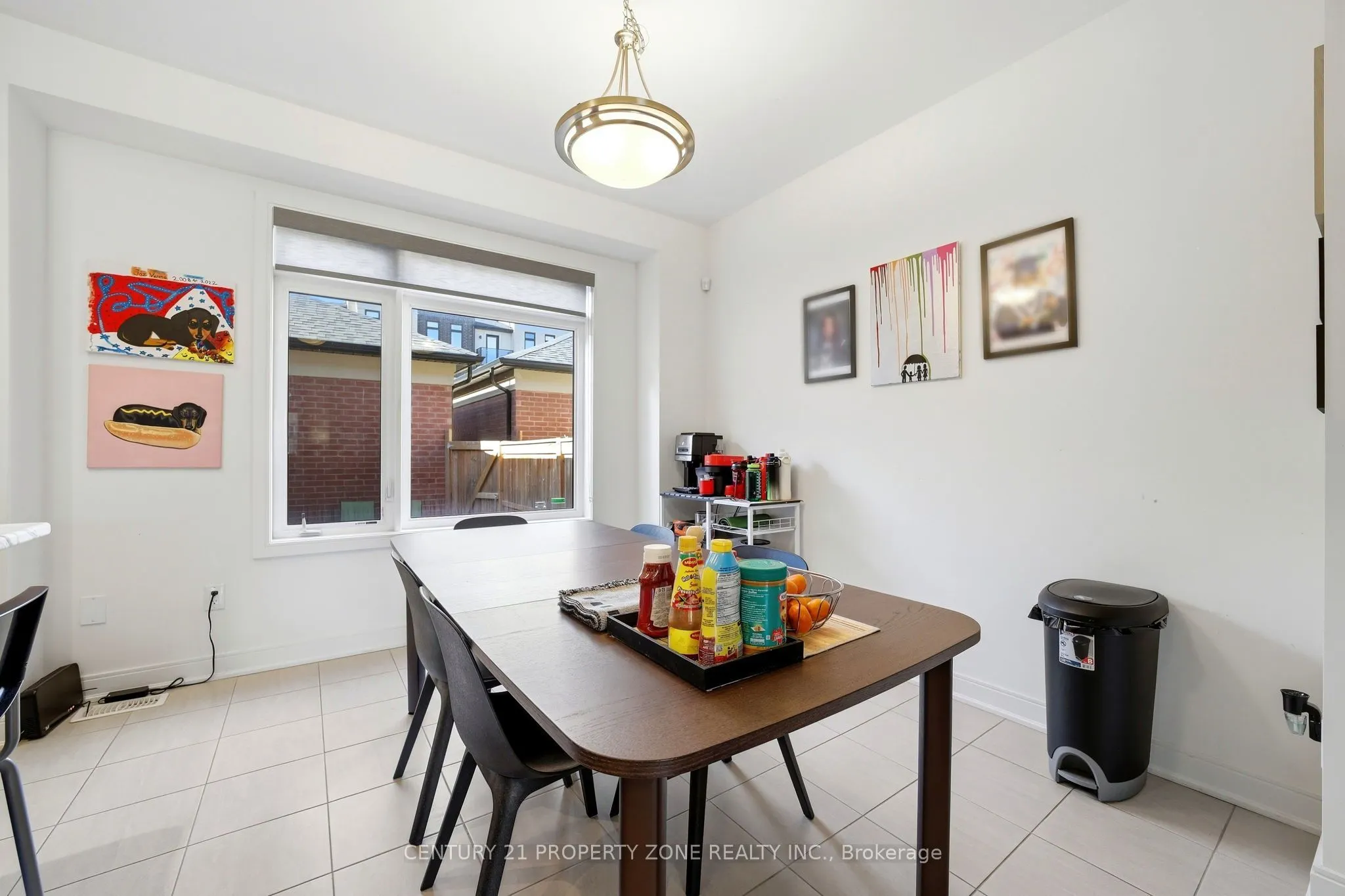 100 Pearman Crescent