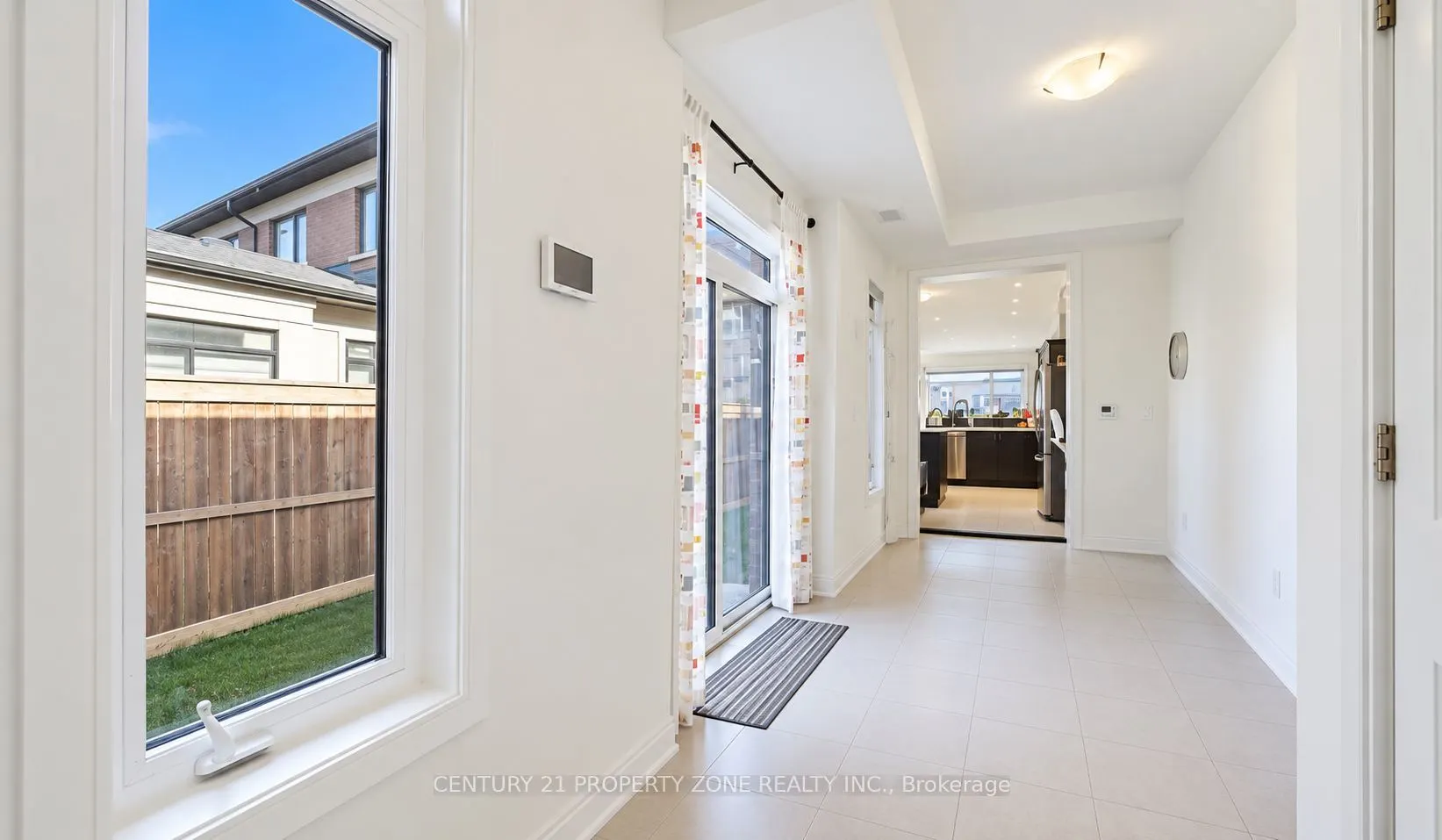 100 Pearman Crescent