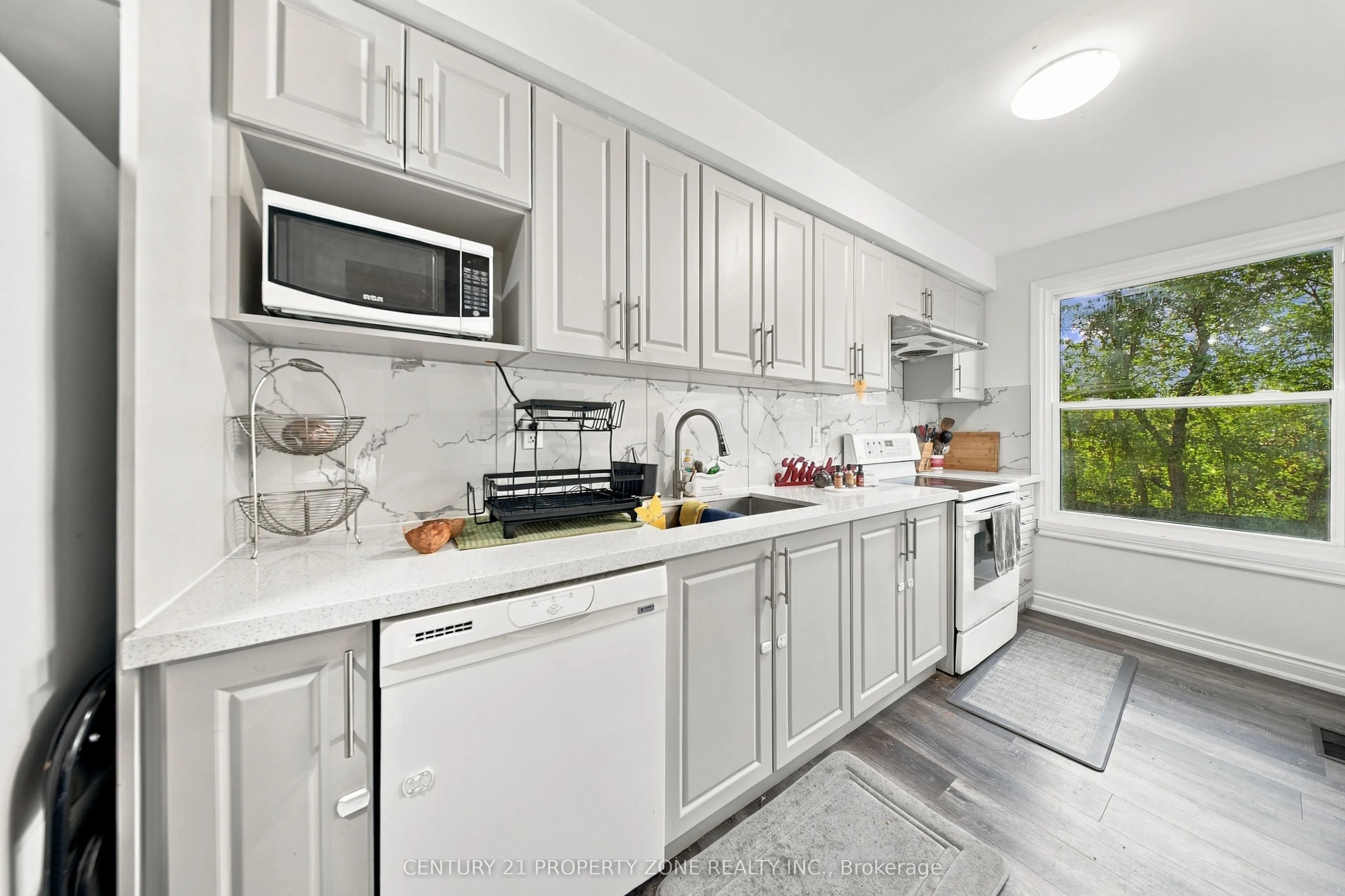 38 Eden Park #62