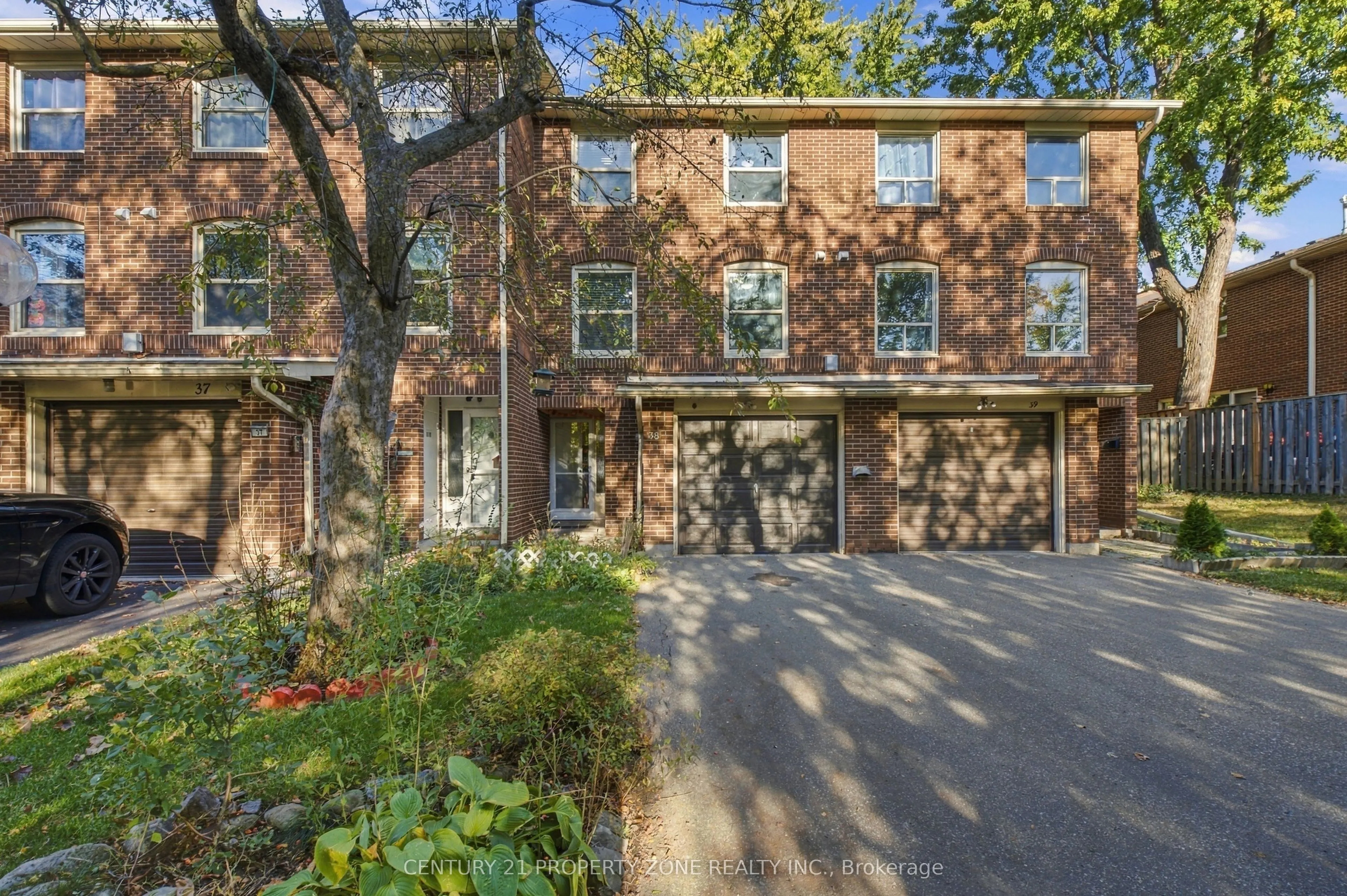 38 Eden Park #62
