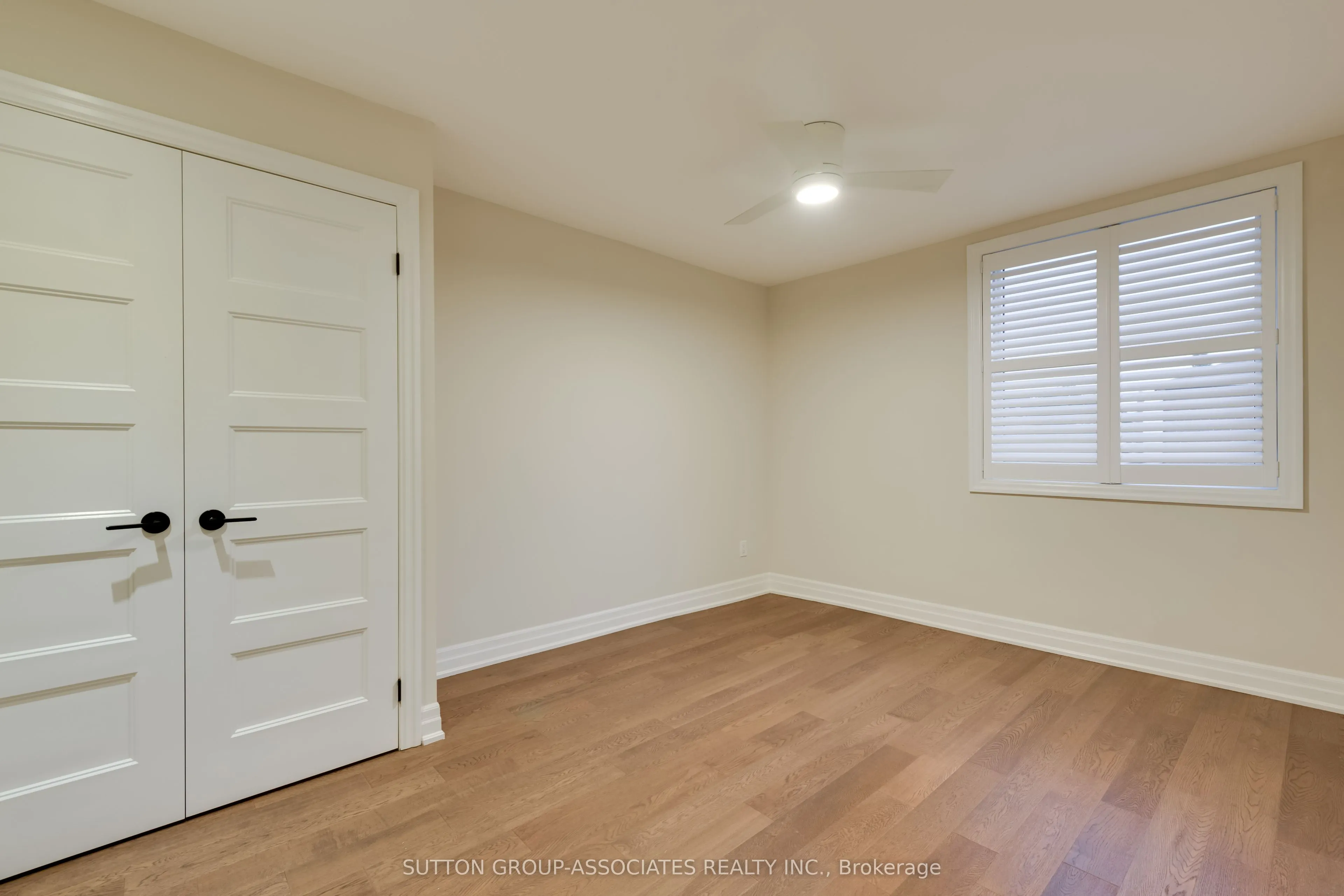71 Kersdale Avenue