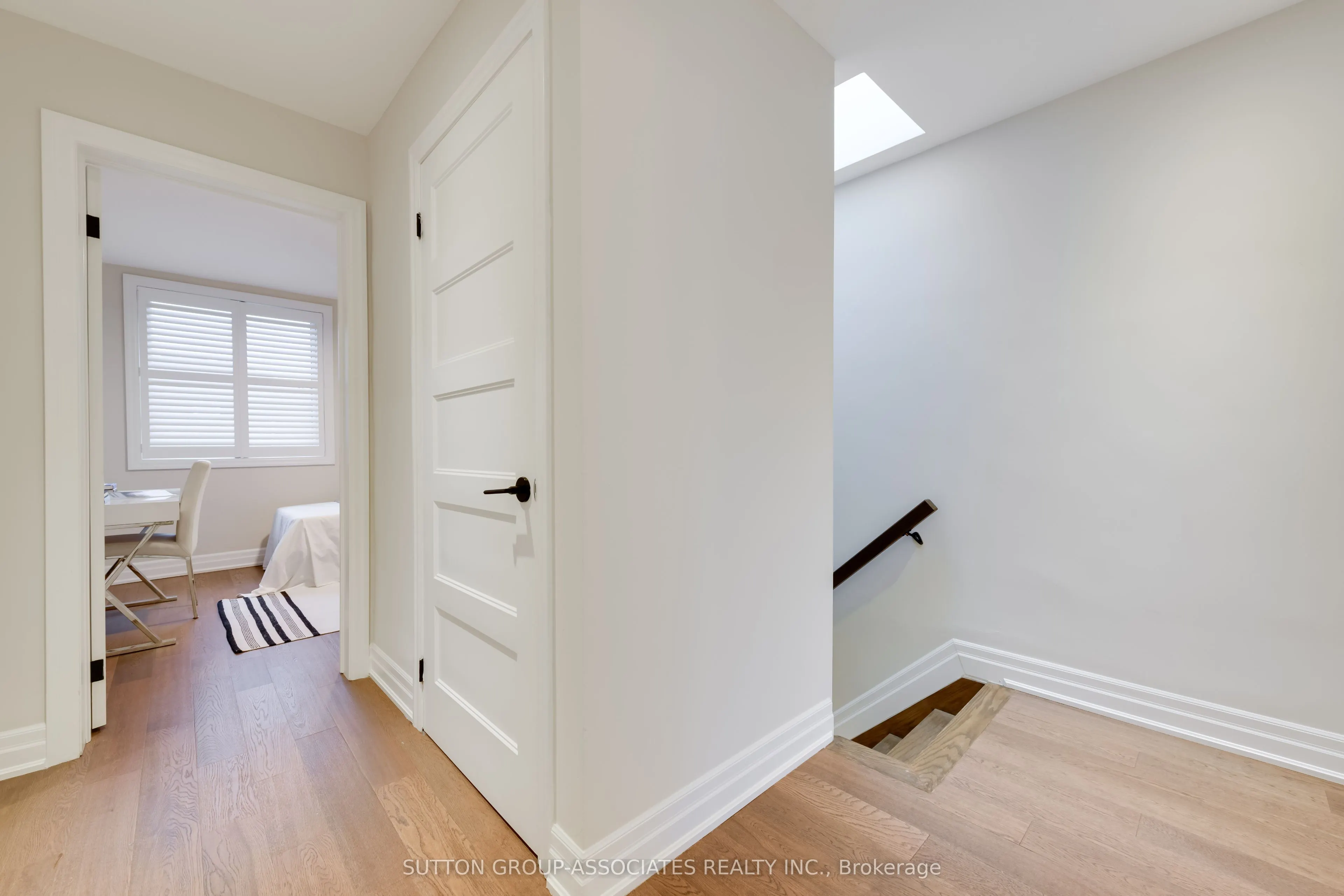71 Kersdale Avenue