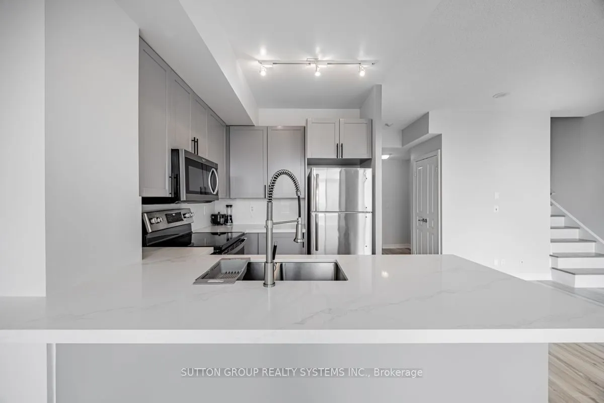 3939 Duke Of York Boulevard #505