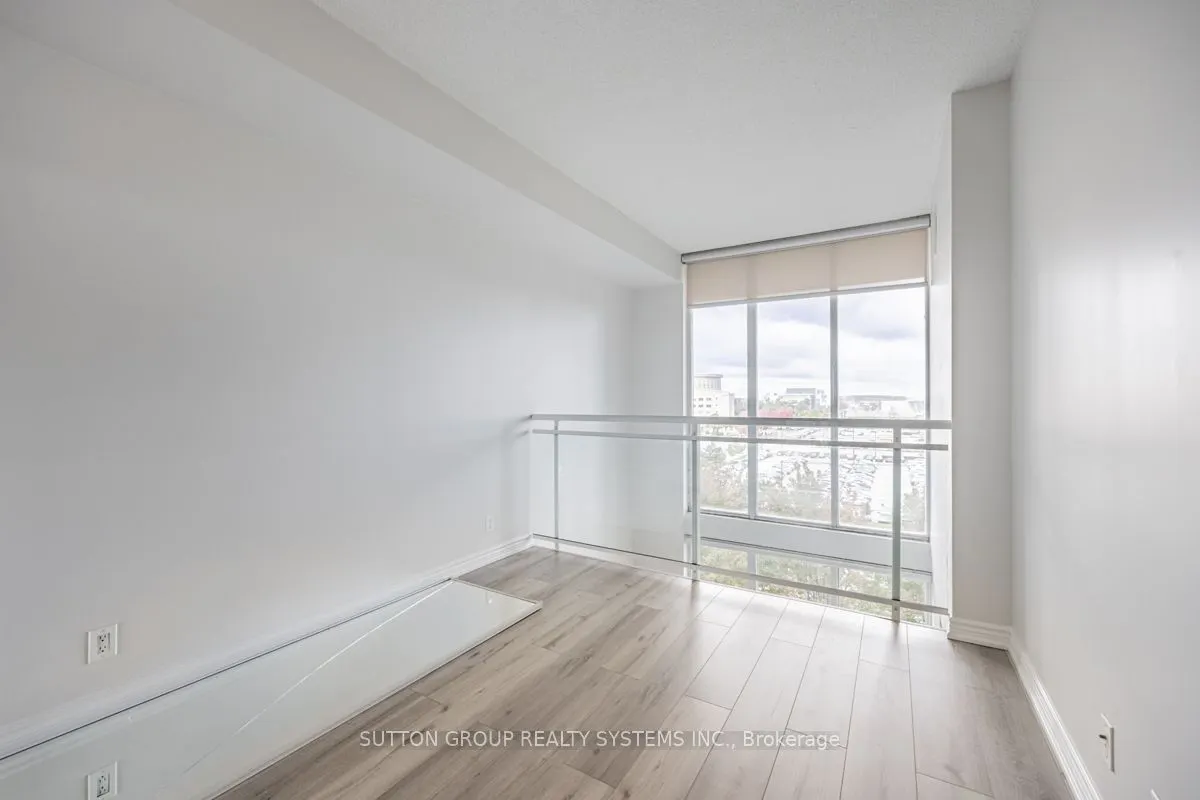 3939 Duke Of York Boulevard #505