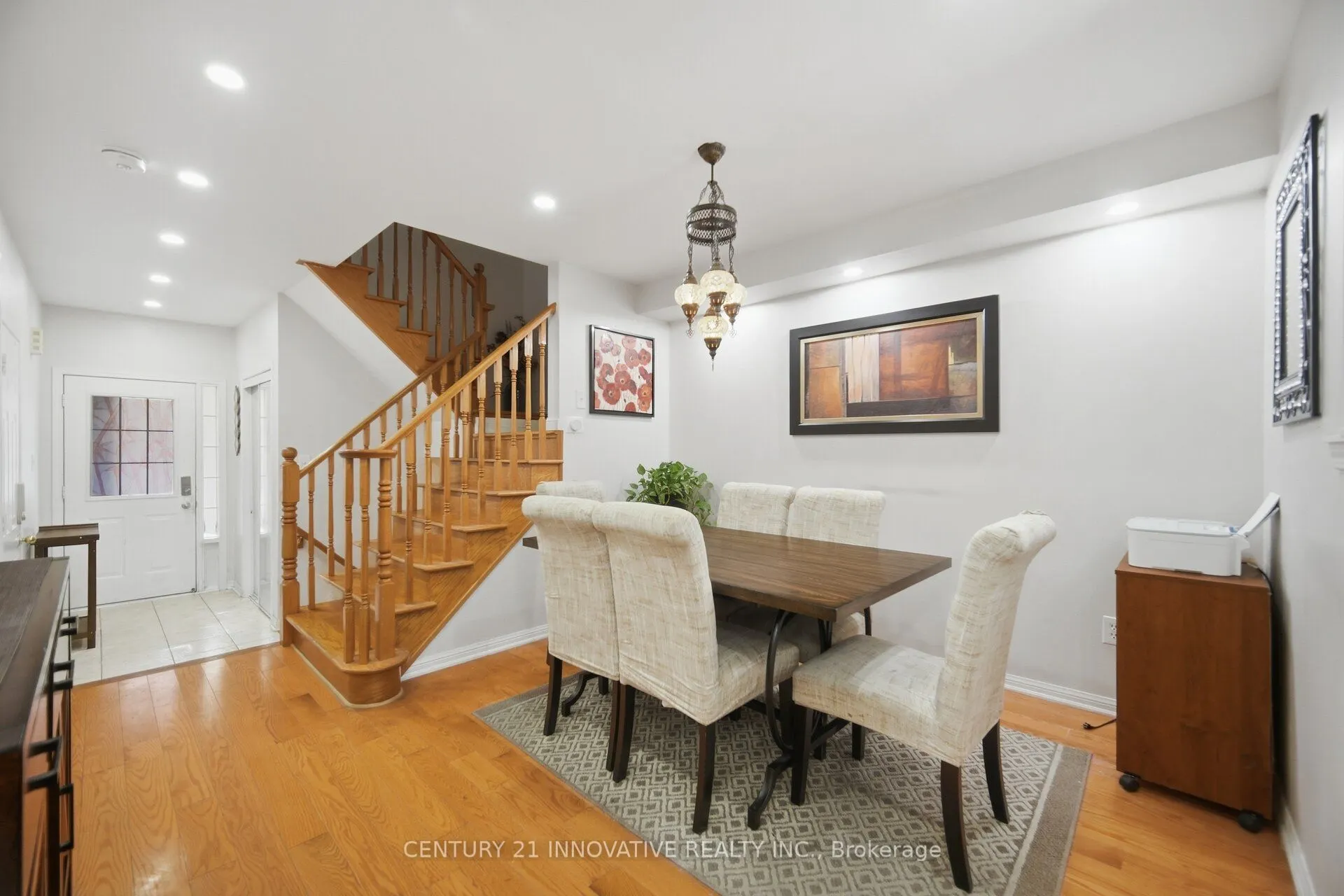 838 Mckay Crescent