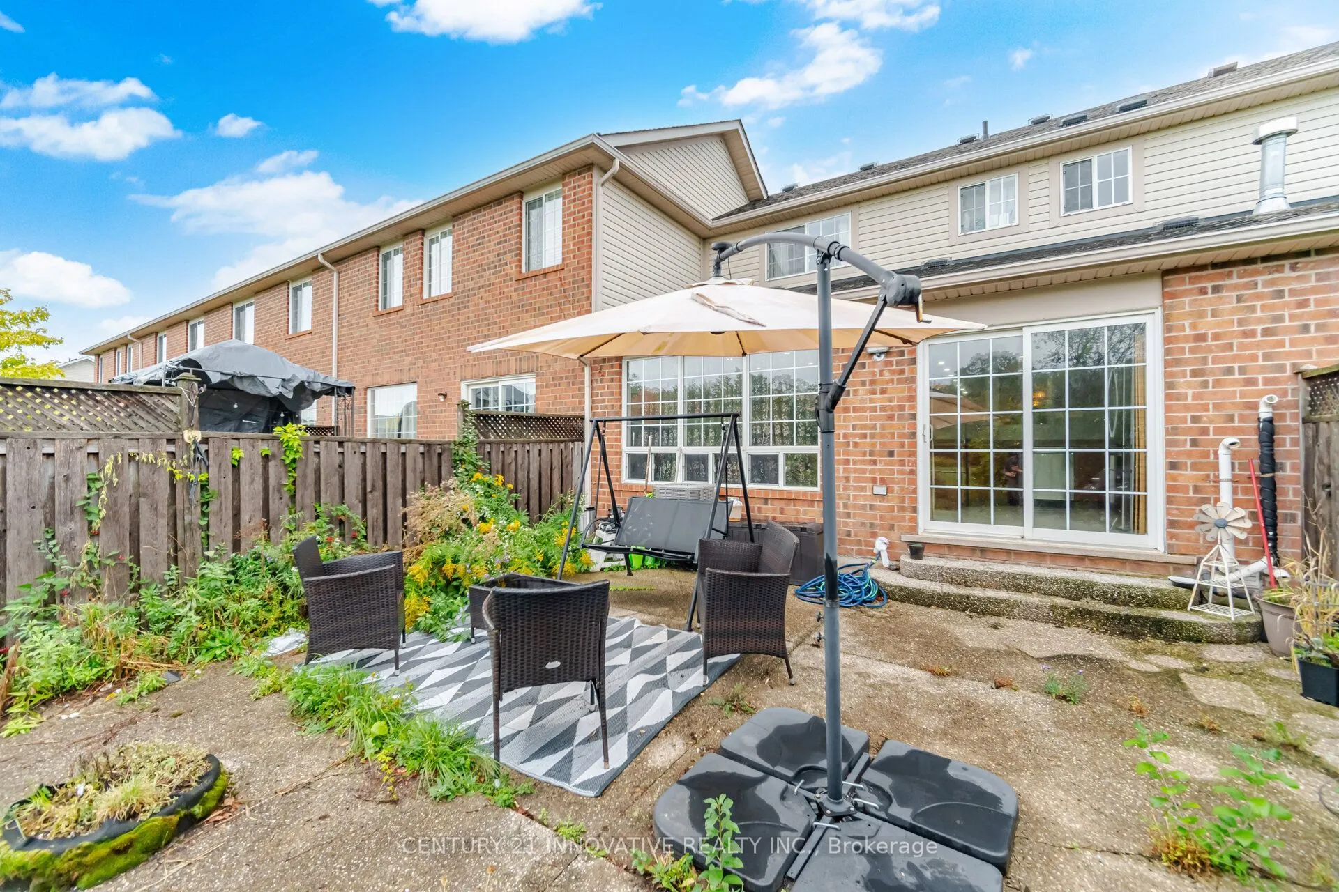 838 Mckay Crescent