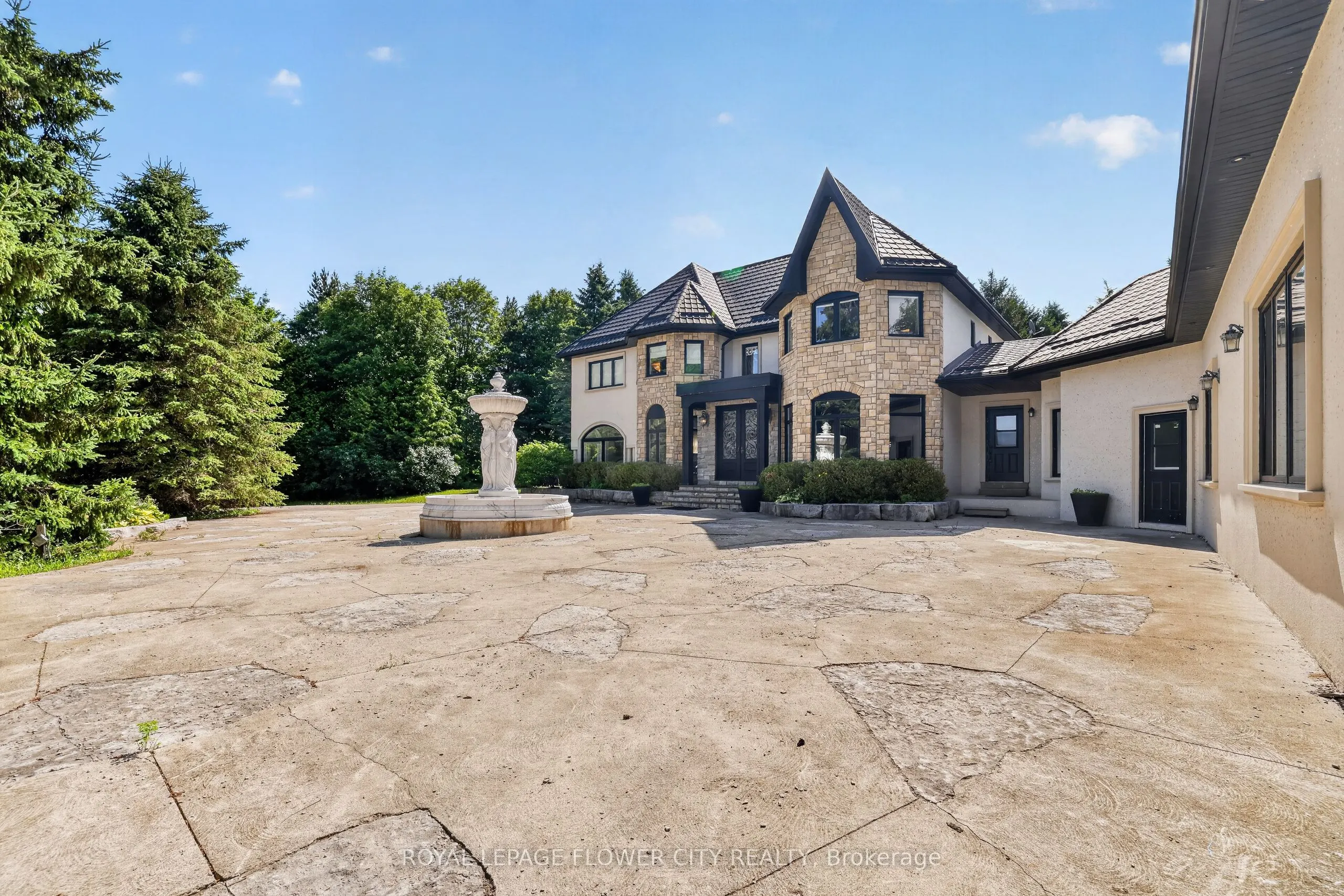 1 Flaherty Lane