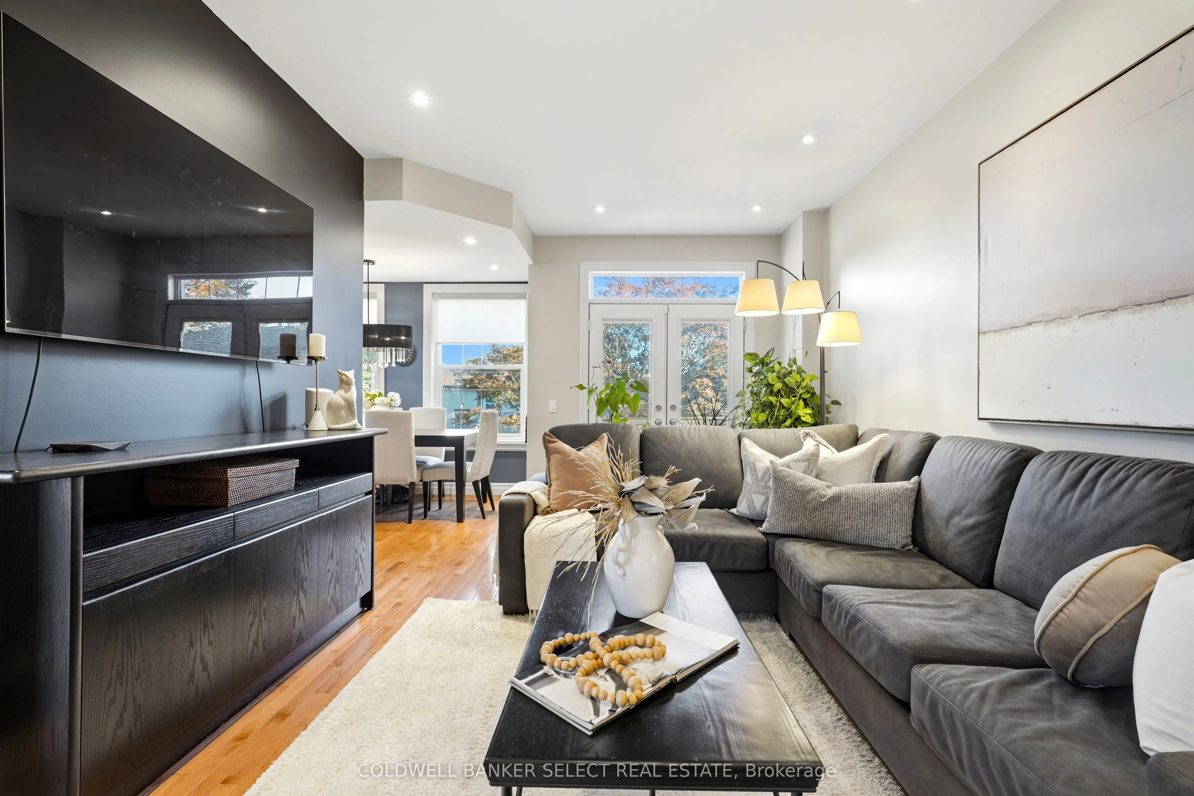 854 Sixth Street
