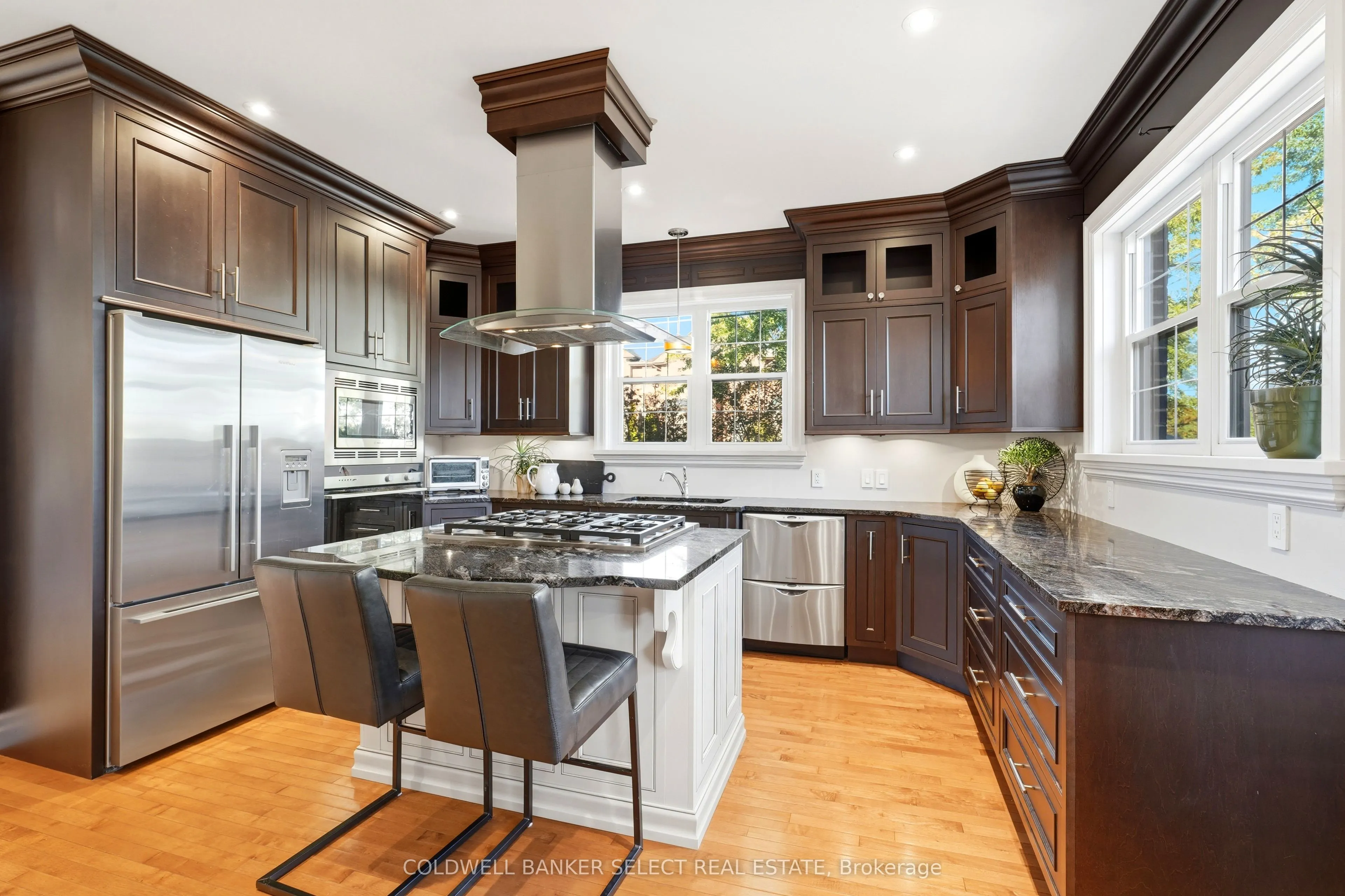 854 Sixth Street