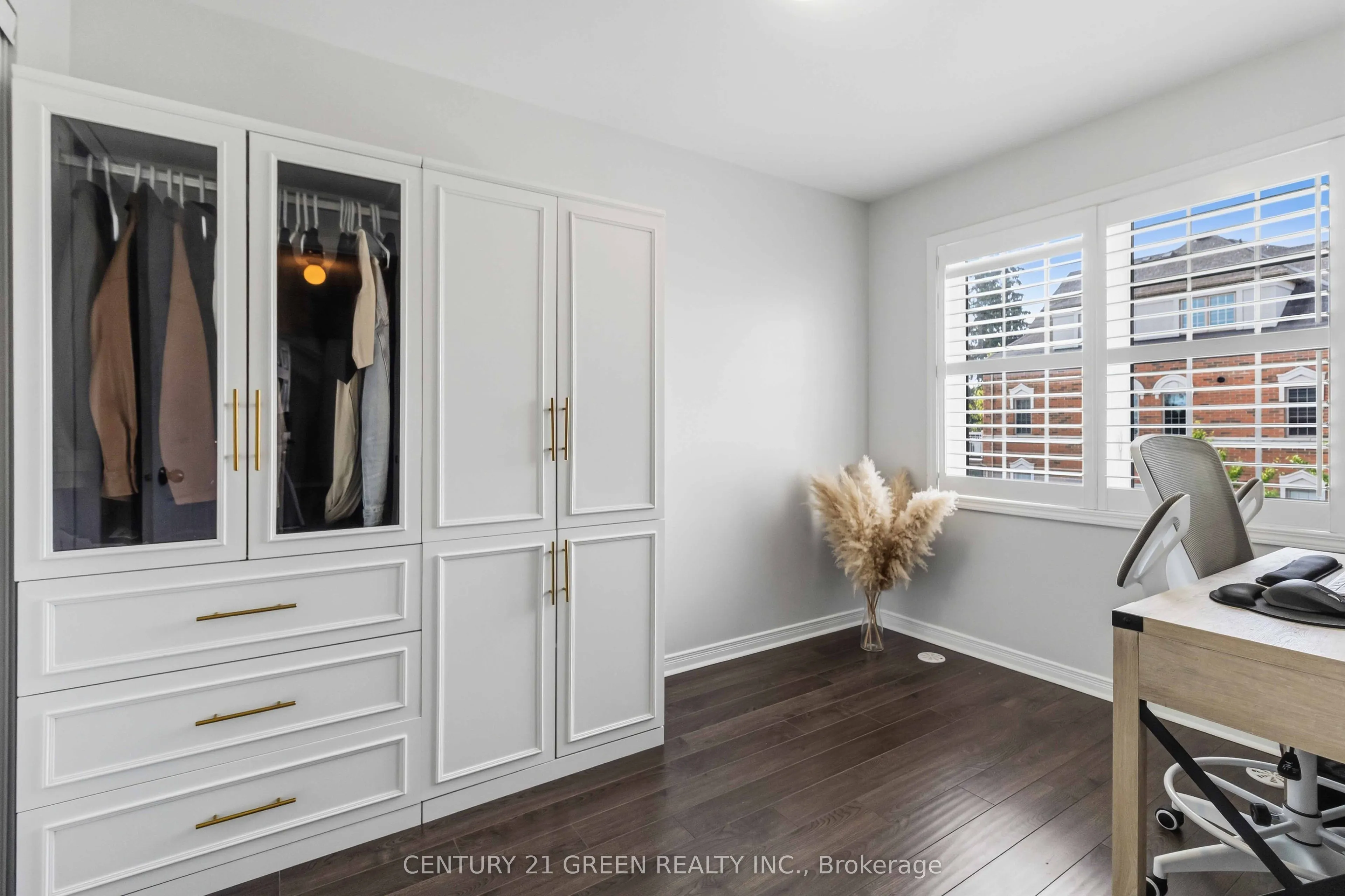 180 Howden Boulevard #43