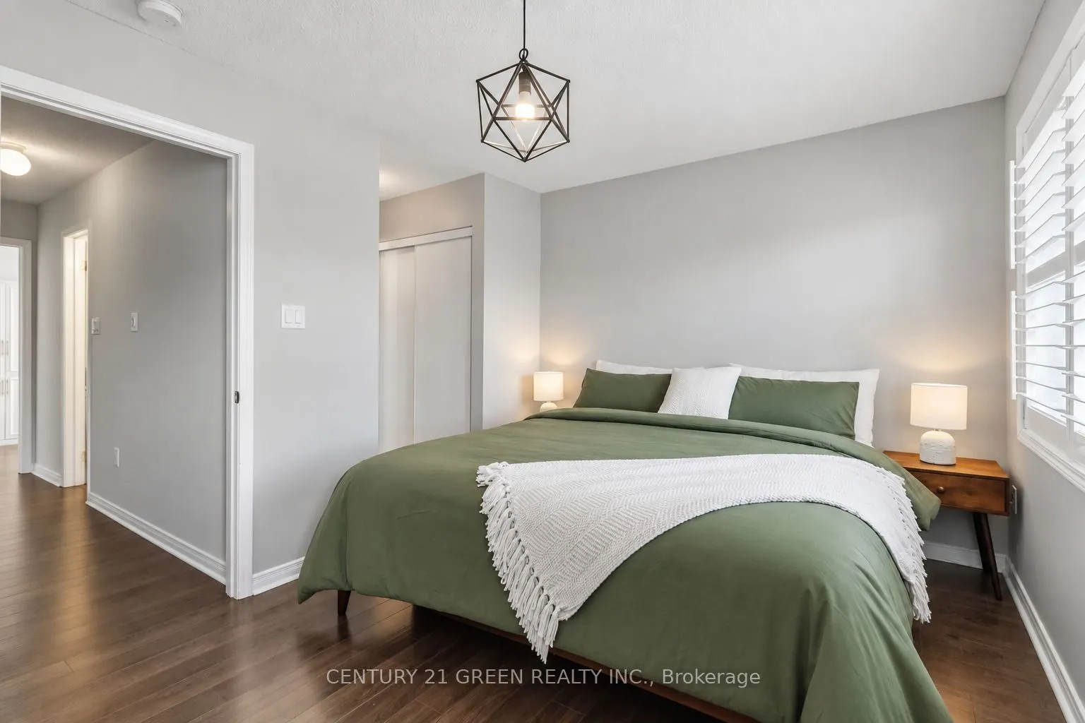180 Howden Boulevard #43