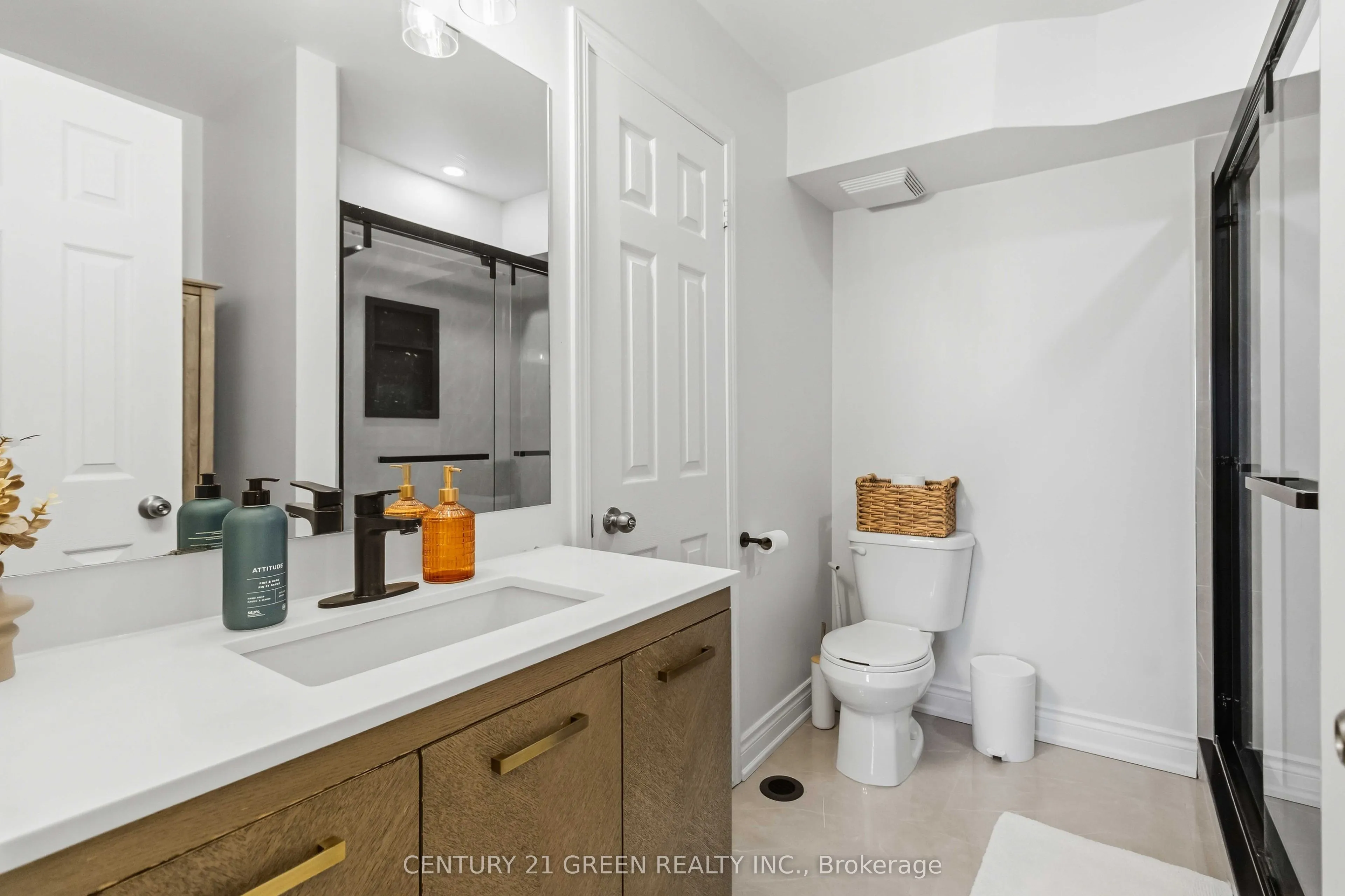 180 Howden Boulevard #43