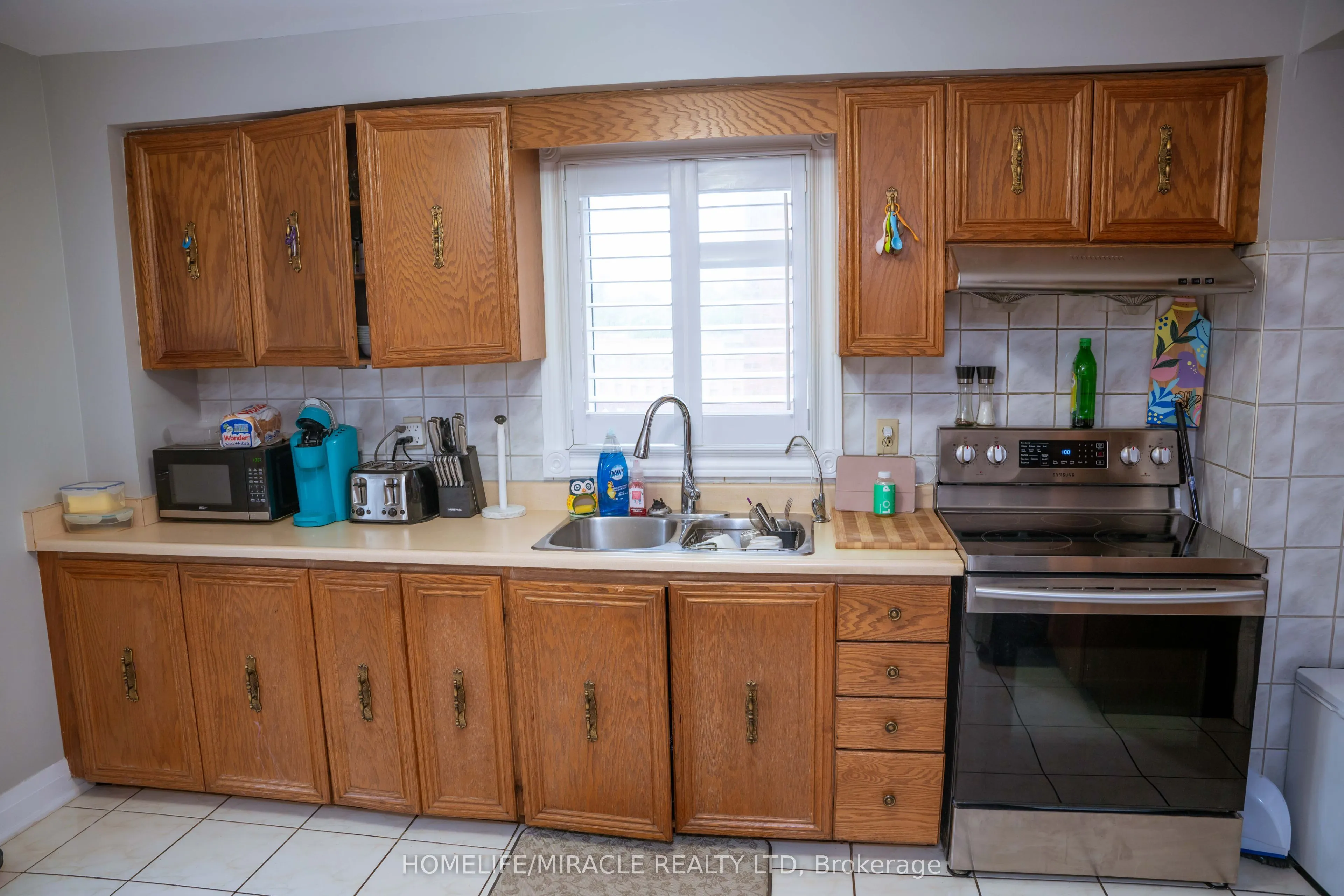 52 Creditstone Road